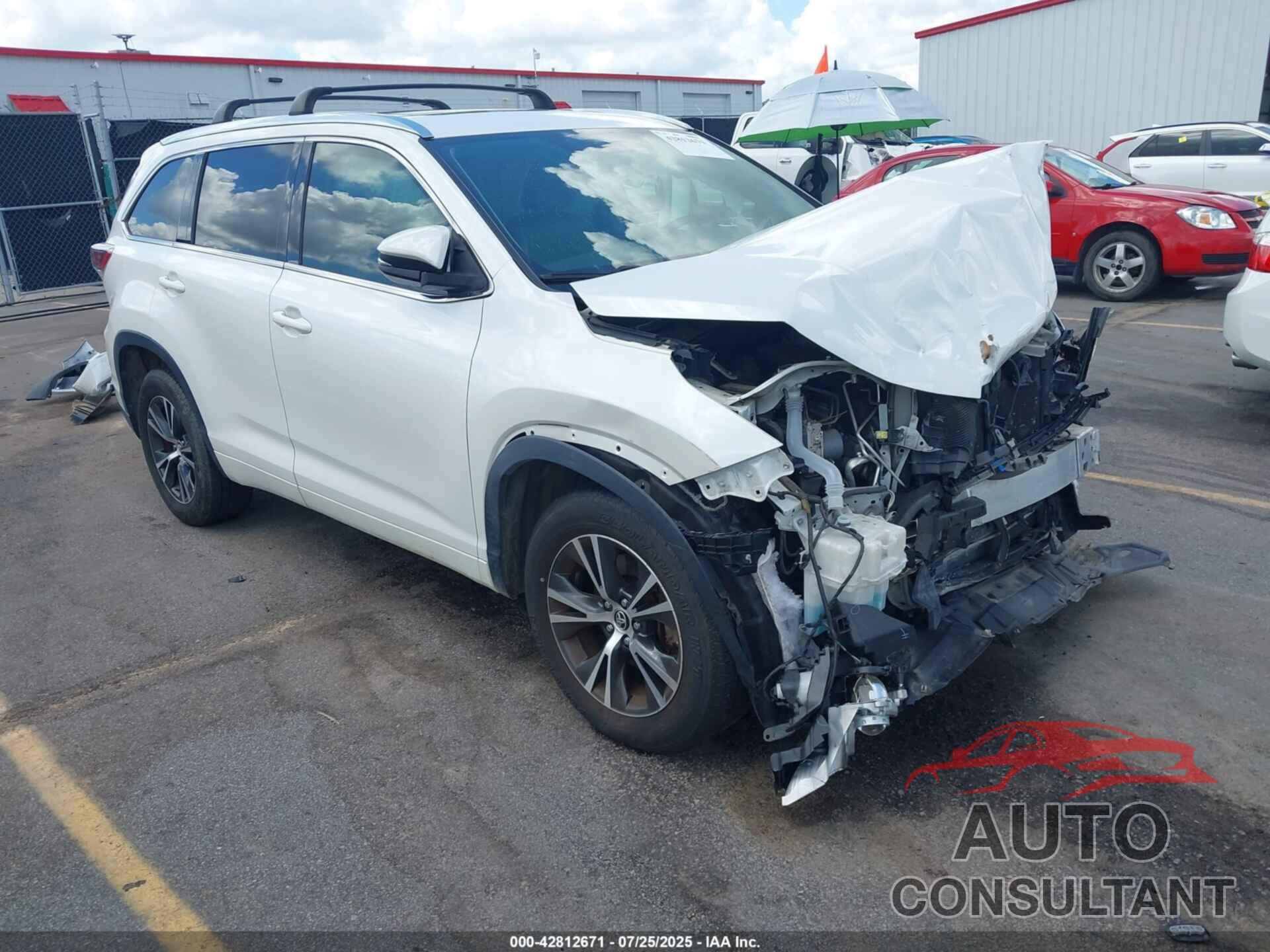 TOYOTA HIGHLANDER 2016 - 5TDKKRFH8GS133116