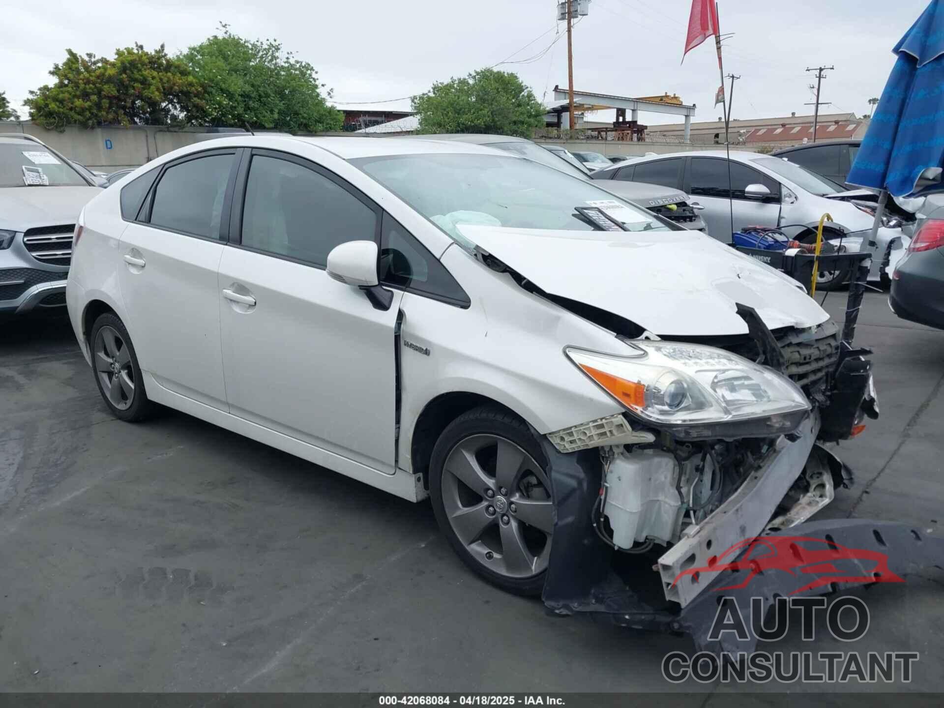 TOYOTA PRIUS 2015 - JTDKN3DU9F0399119