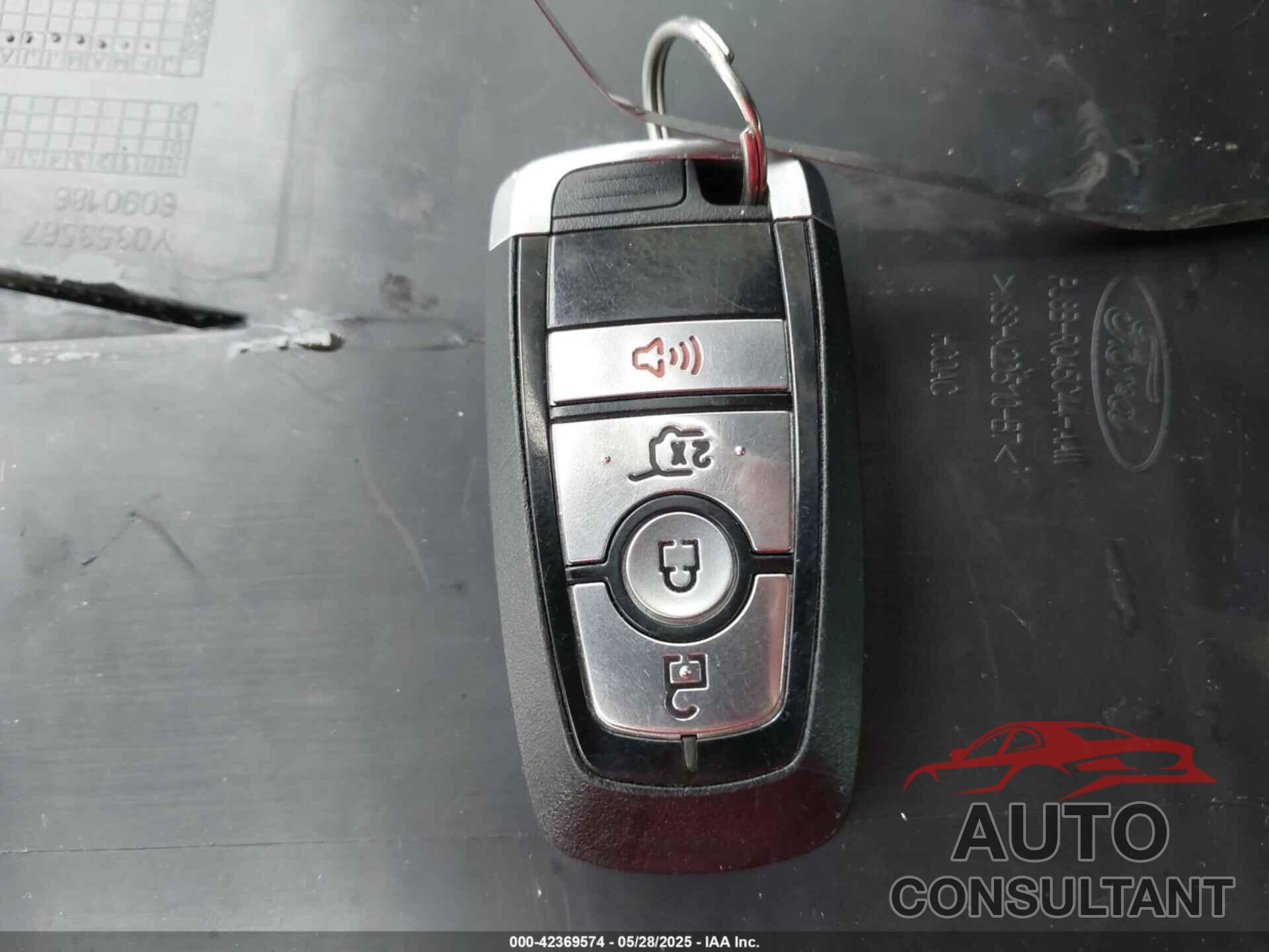 FORD MUSTANG MACH-E 2022 - 3FMTK3RM1NMA57631