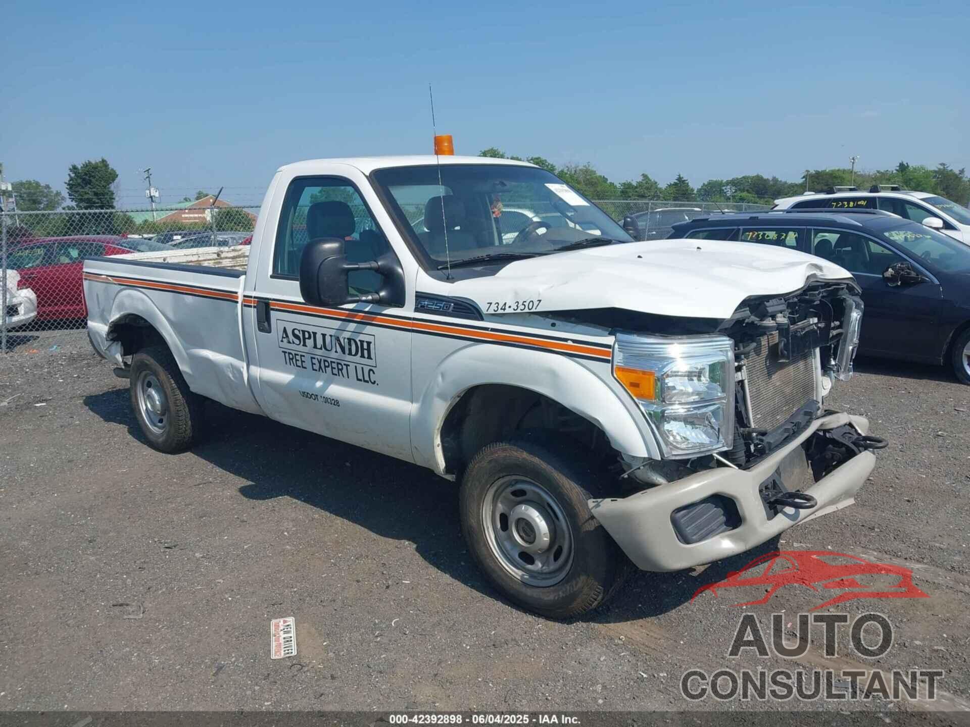 FORD F-250 2013 - 1FTBF2B67DEA81639