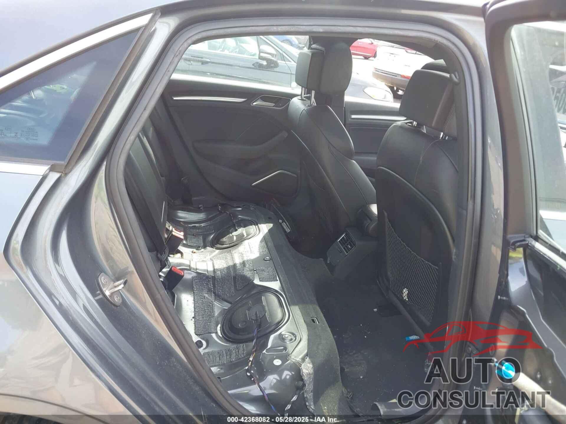 AUDI A3 2018 - WAUJ8GFF9J1037137