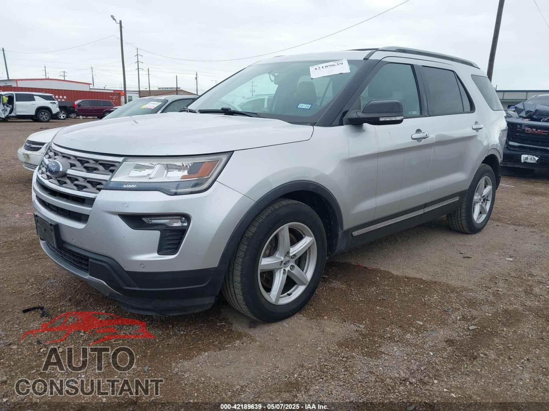 FORD EXPLORER 2018 - 1FM5K7D88JGB88909