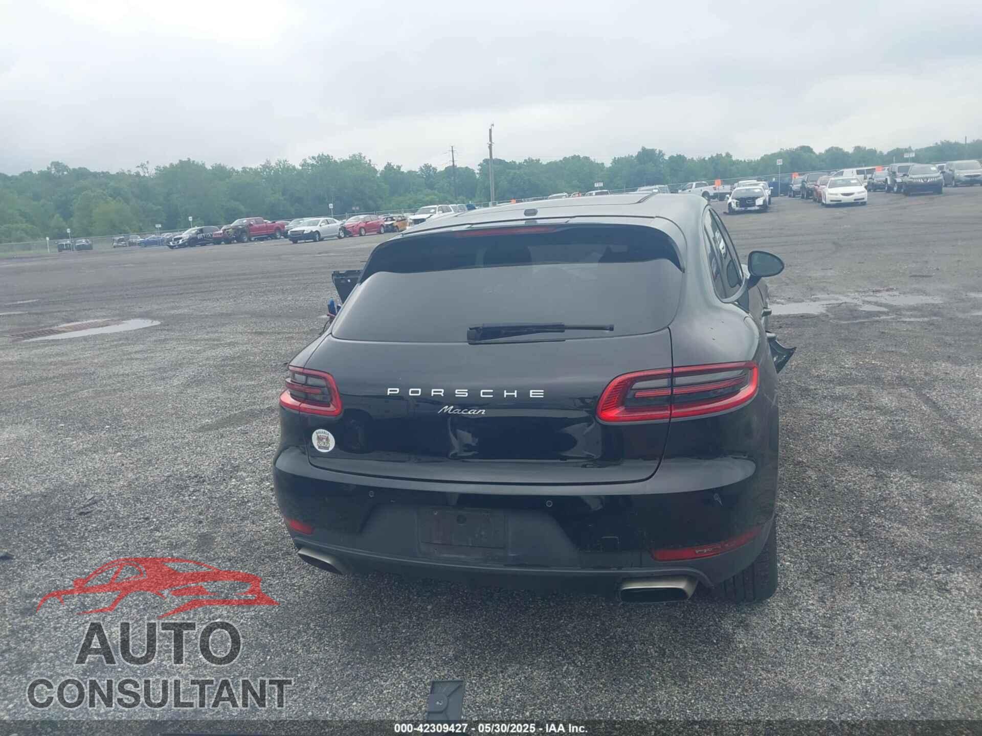 PORSCHE MACAN 2017 - WP1AA2A57HLB06493