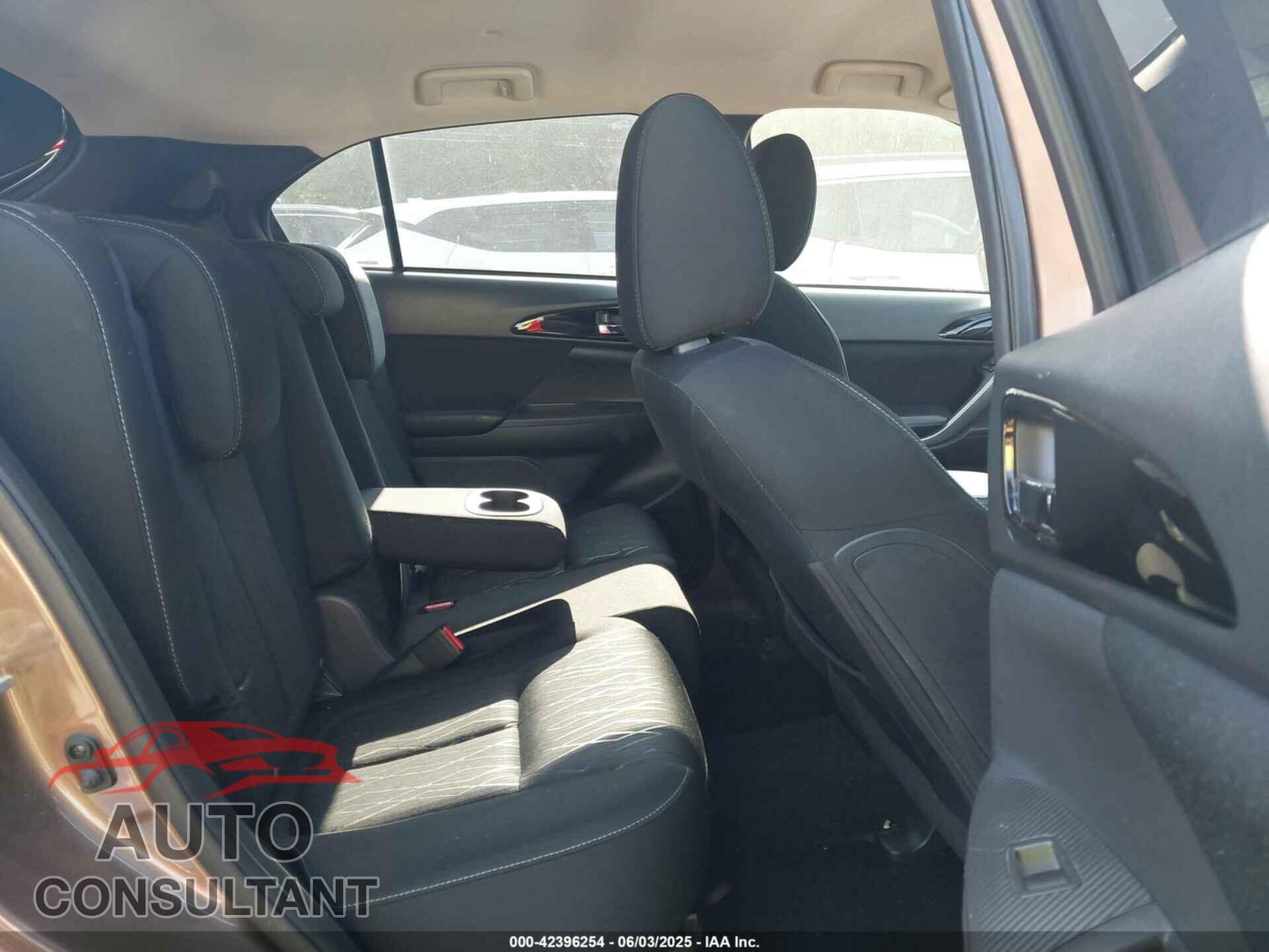 MITSUBISHI ECLIPSE CROSS 2020 - JA4AS5AA3LZ002452