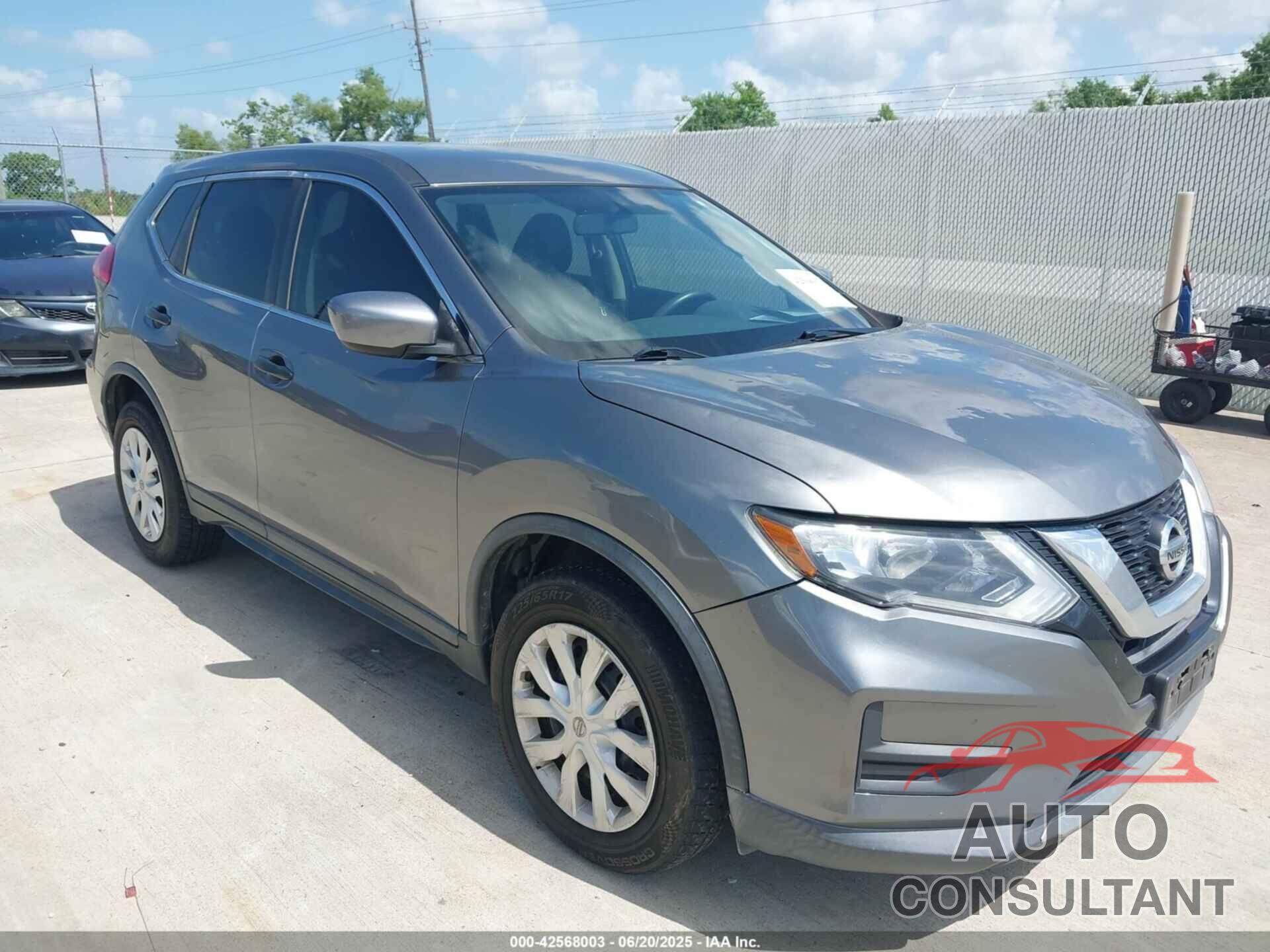 NISSAN ROGUE 2017 - KNMAT2MV7HP555723