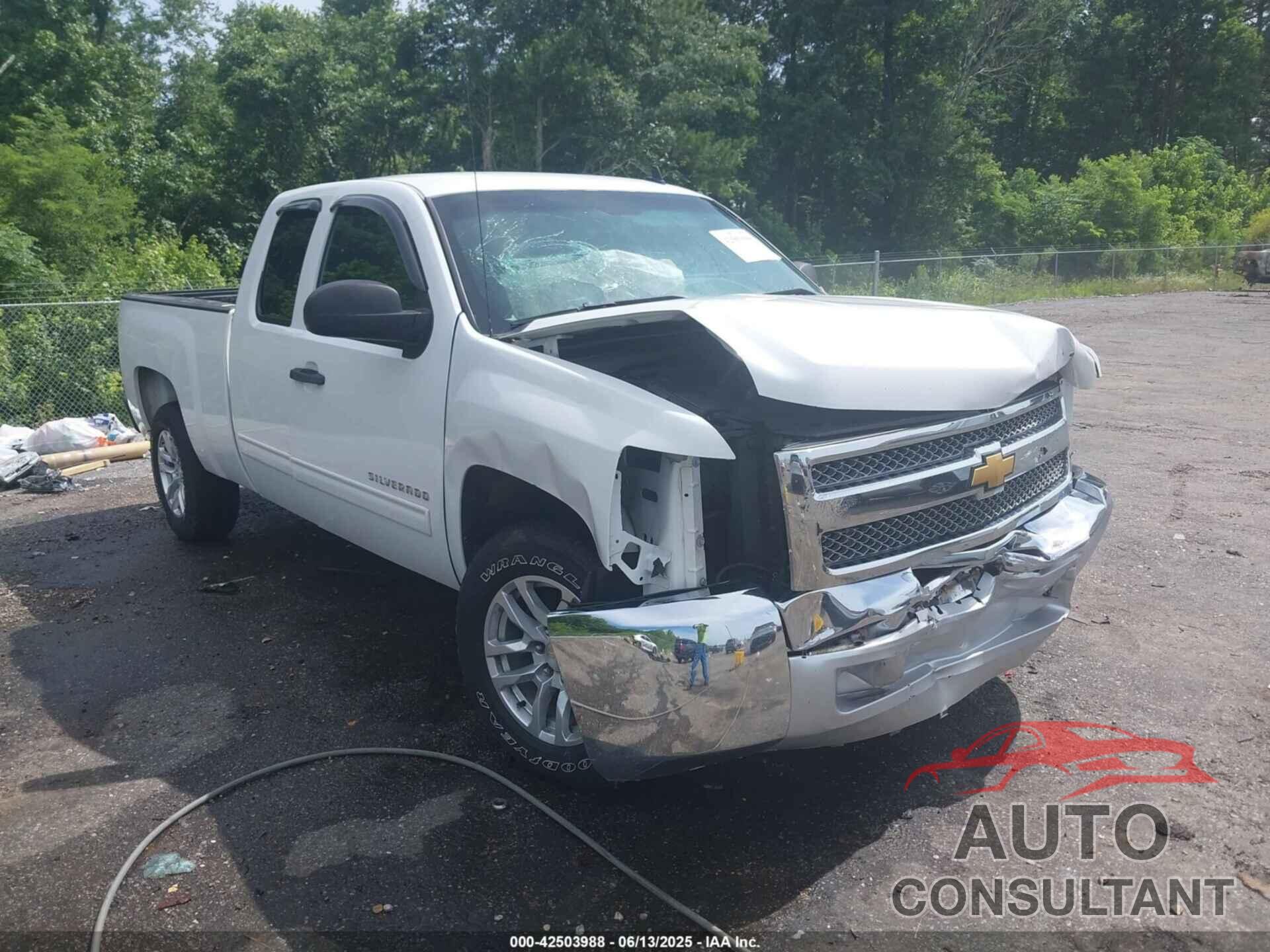 CHEVROLET SILVERADO 1500 2012 - 1GCRCREA5CZ277957