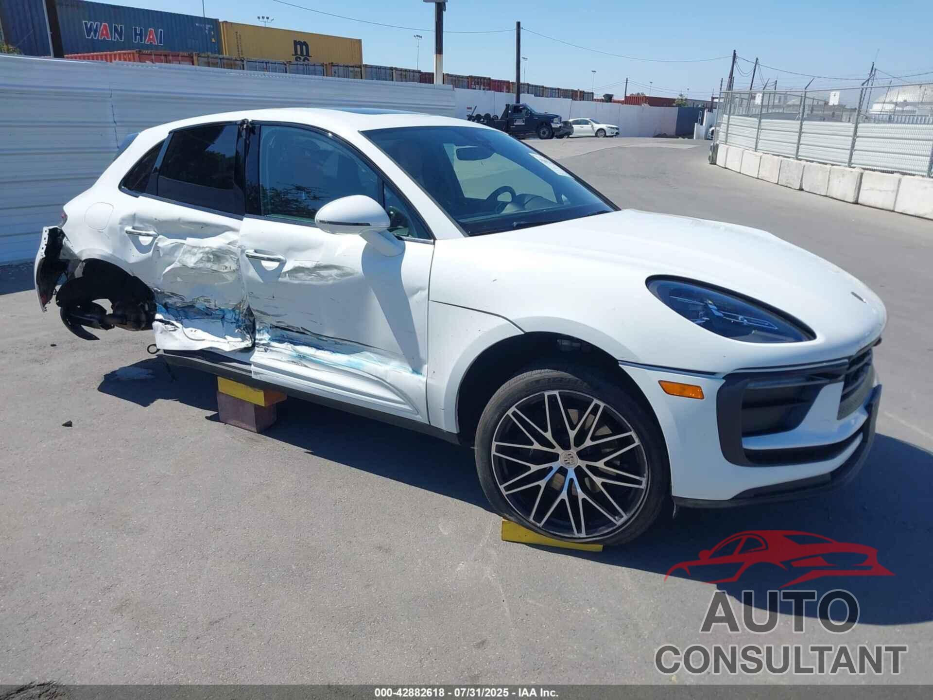 PORSCHE MACAN 2023 - WP1AA2A56PLB15605