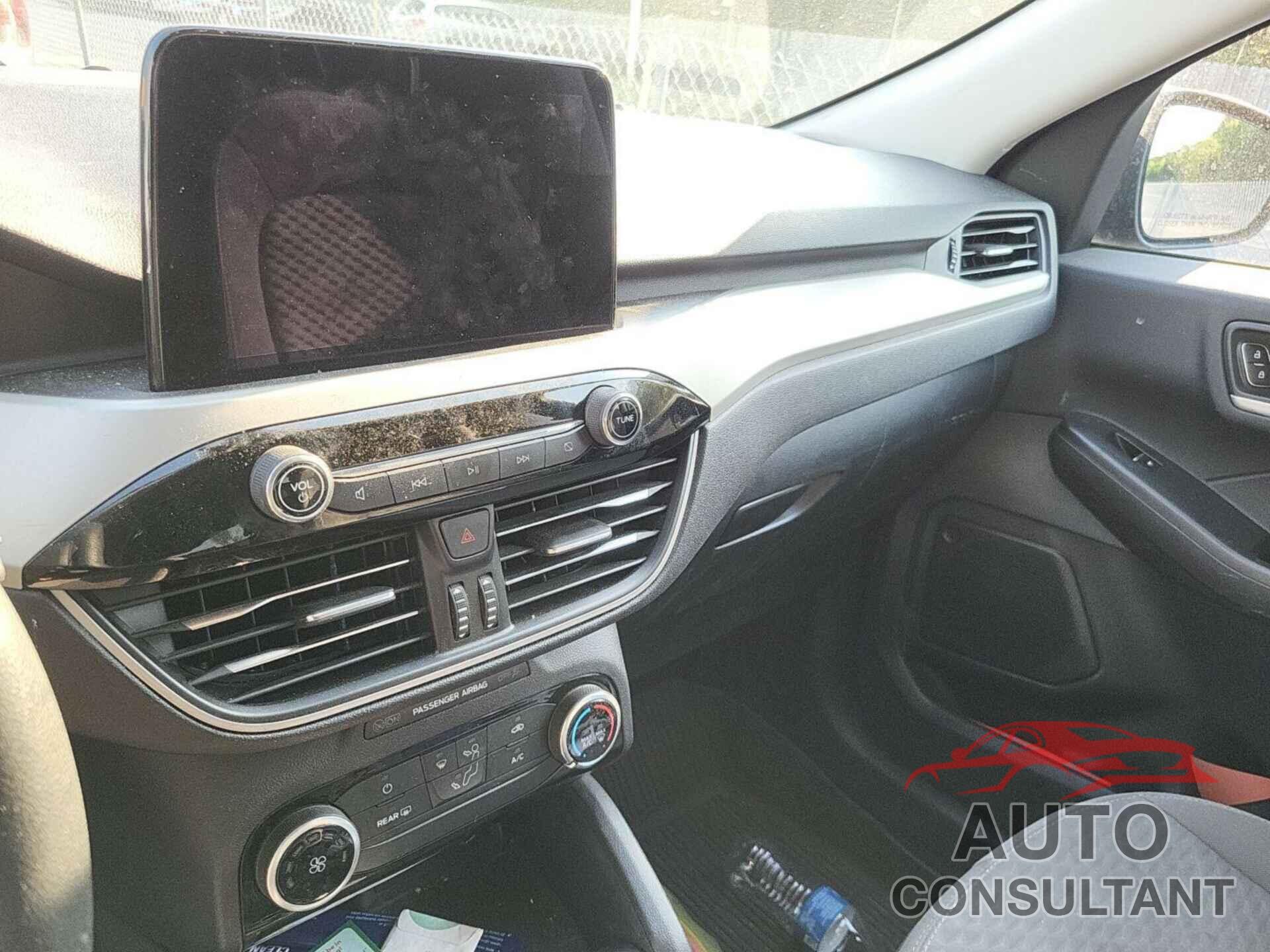 FORD ESCAPE 2021 - 1FMCU9G63MUA80663