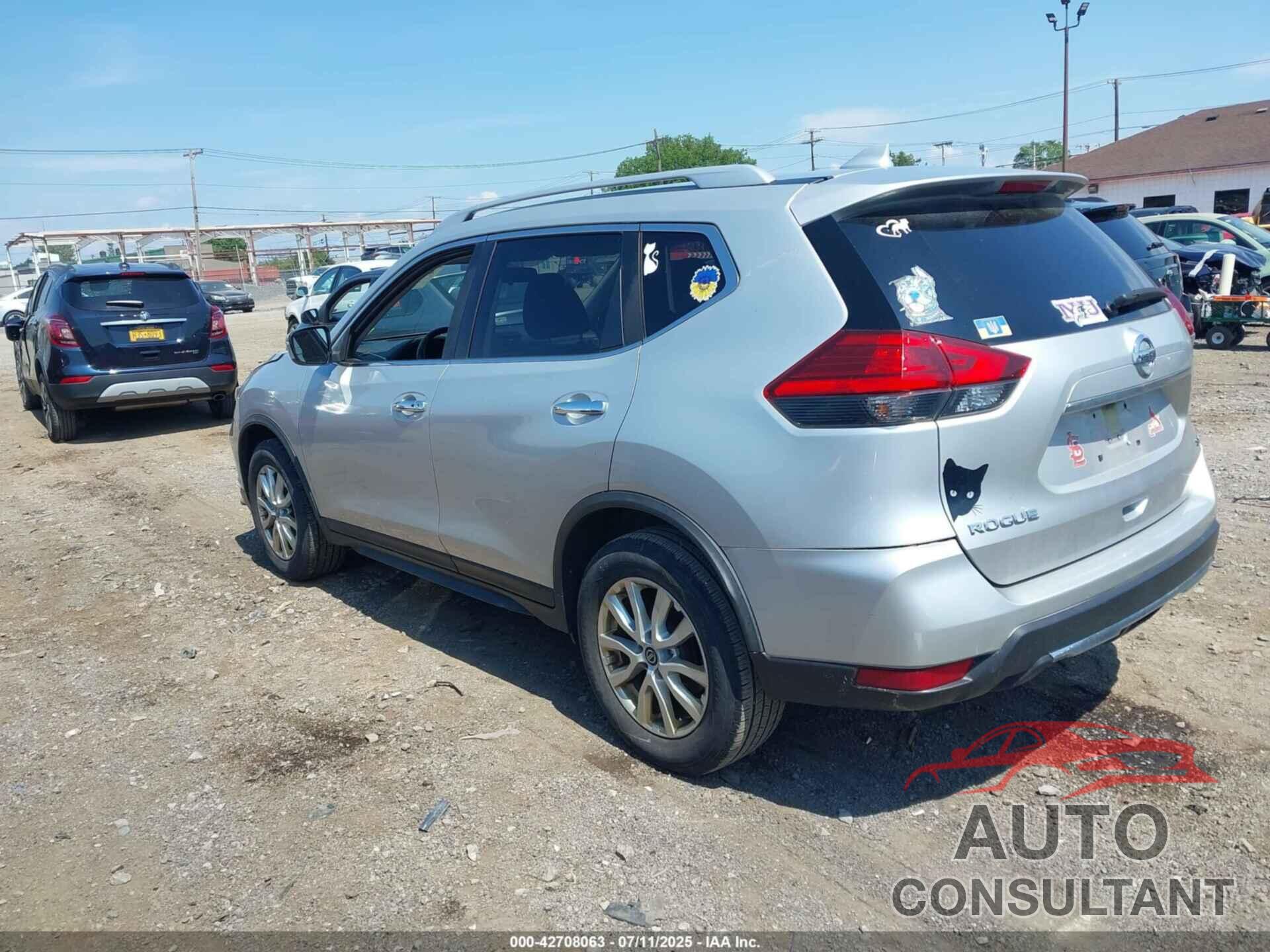NISSAN ROGUE 2017 - JN8AT2MT4HW391811