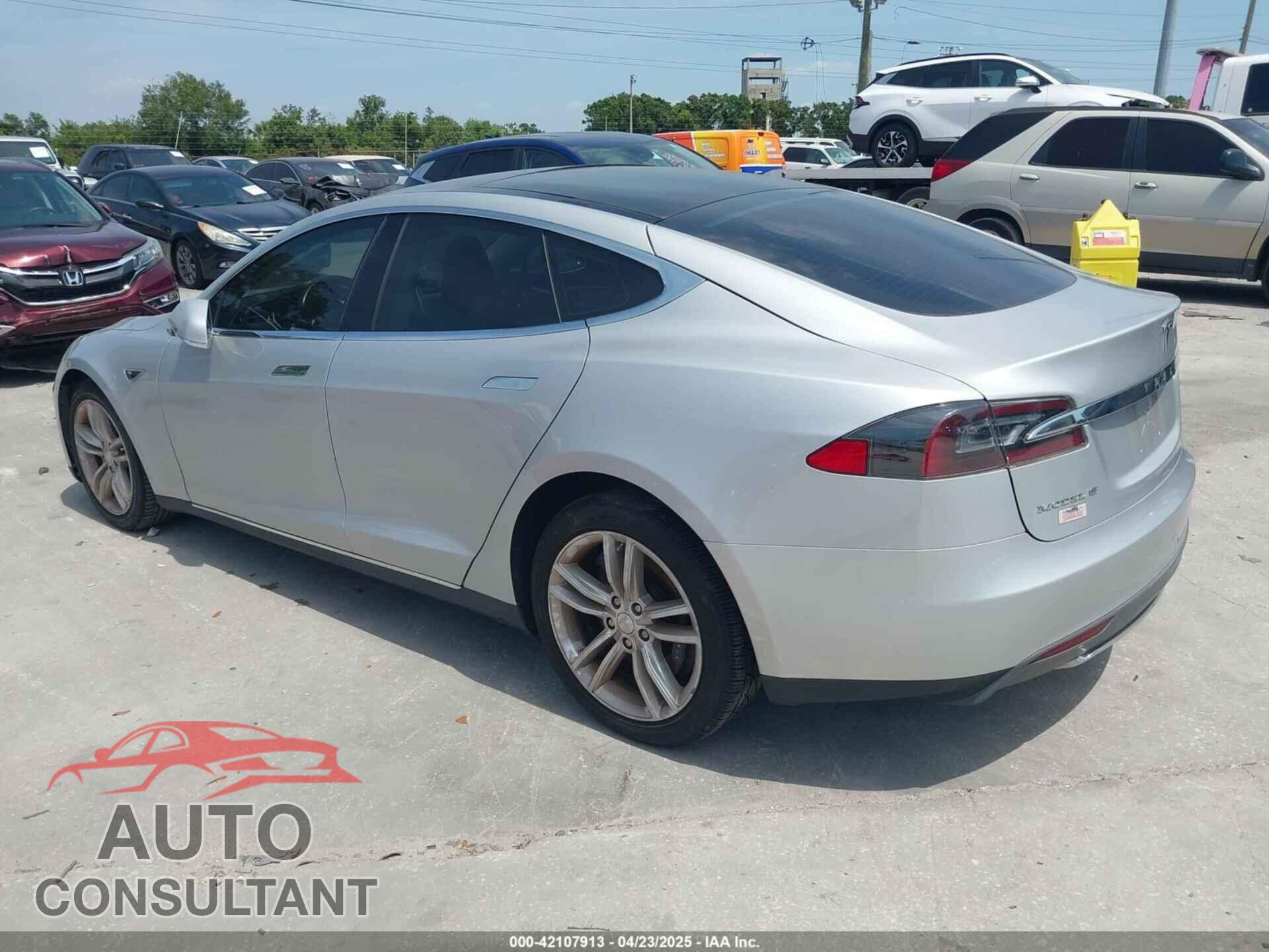 TESLA MODEL S 2014 - 5YJSA1S13EFP49787