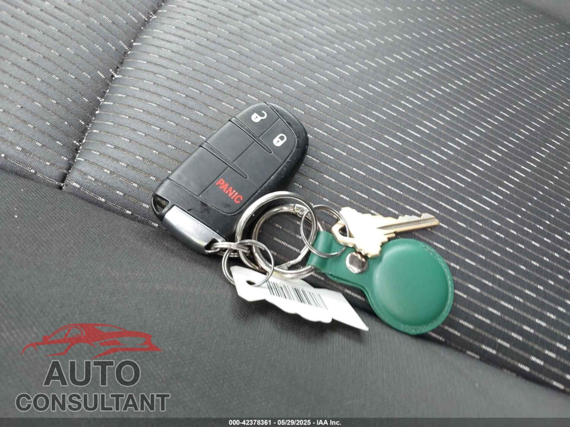 DODGE JOURNEY 2014 - 3C4PDCBB3ET289436