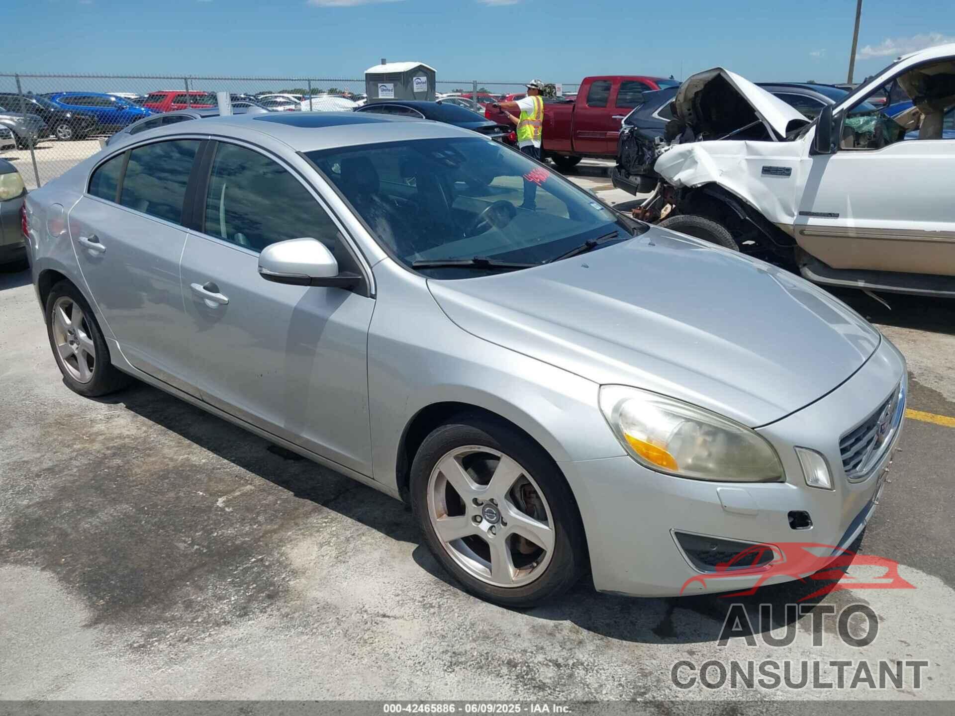 VOLVO S60 2012 - YV1622FS8C2086430