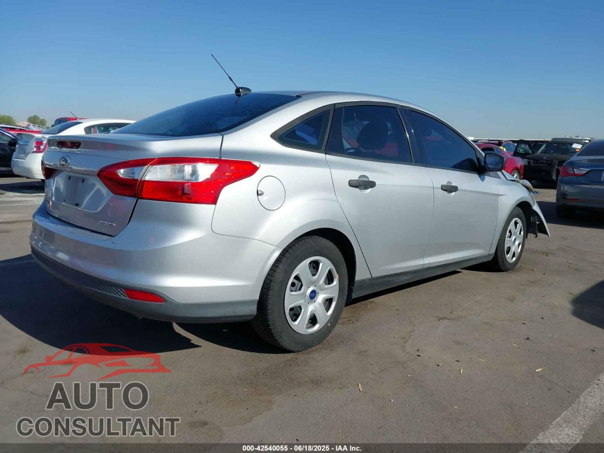 FORD FOCUS 2012 - 1FAHP3E22CL428834