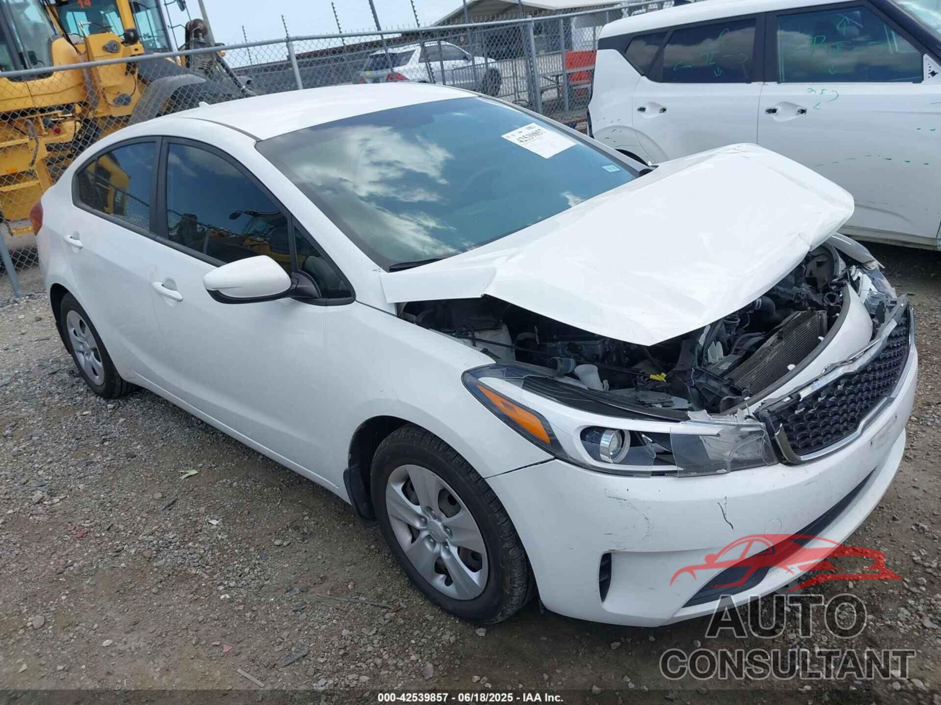 KIA FORTE 2017 - 3KPFK4A74HE033688