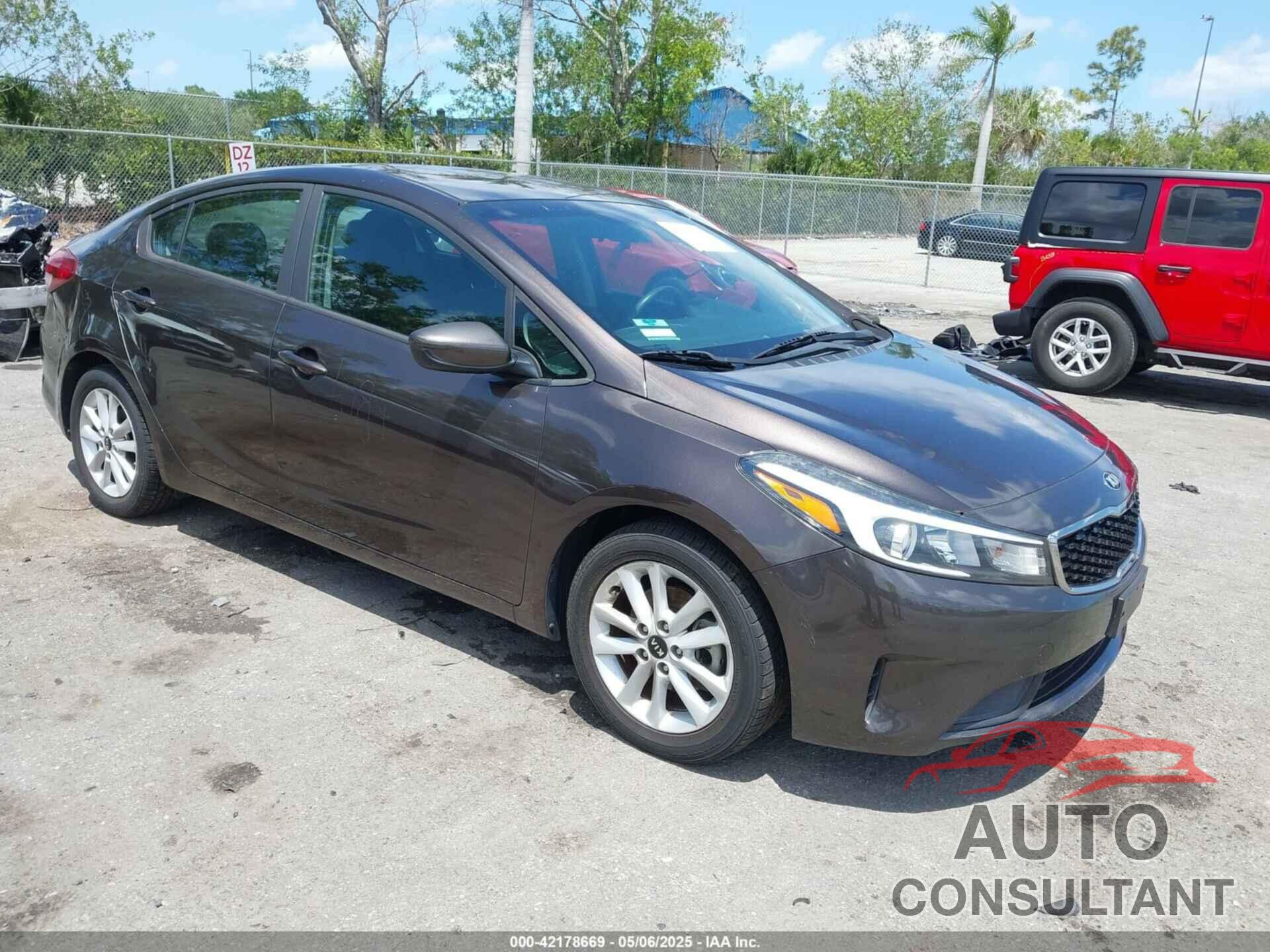 KIA FORTE 2017 - 3KPFL4A74HE017715