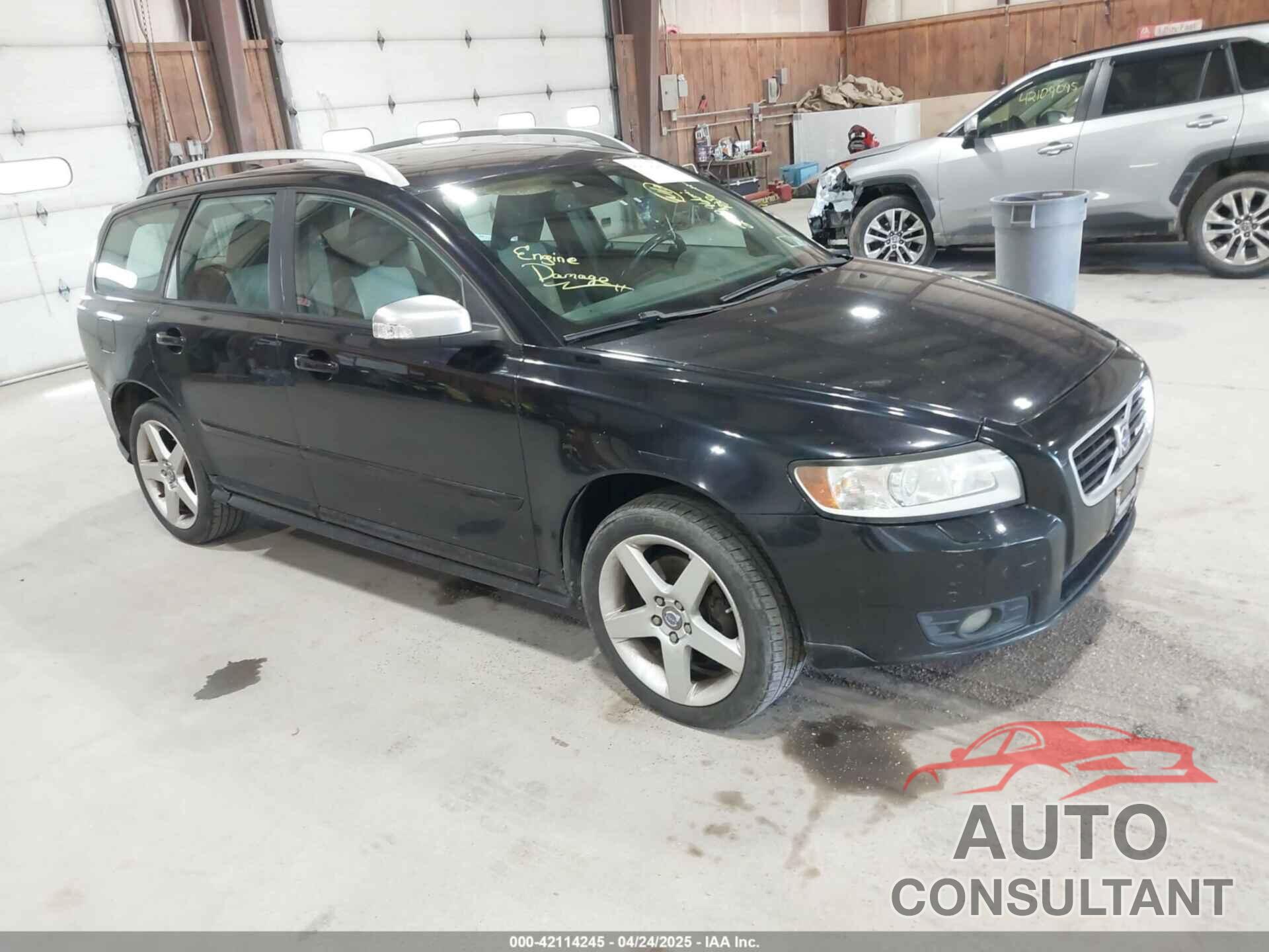VOLVO V50 2010 - YV1672MJ8A2529409