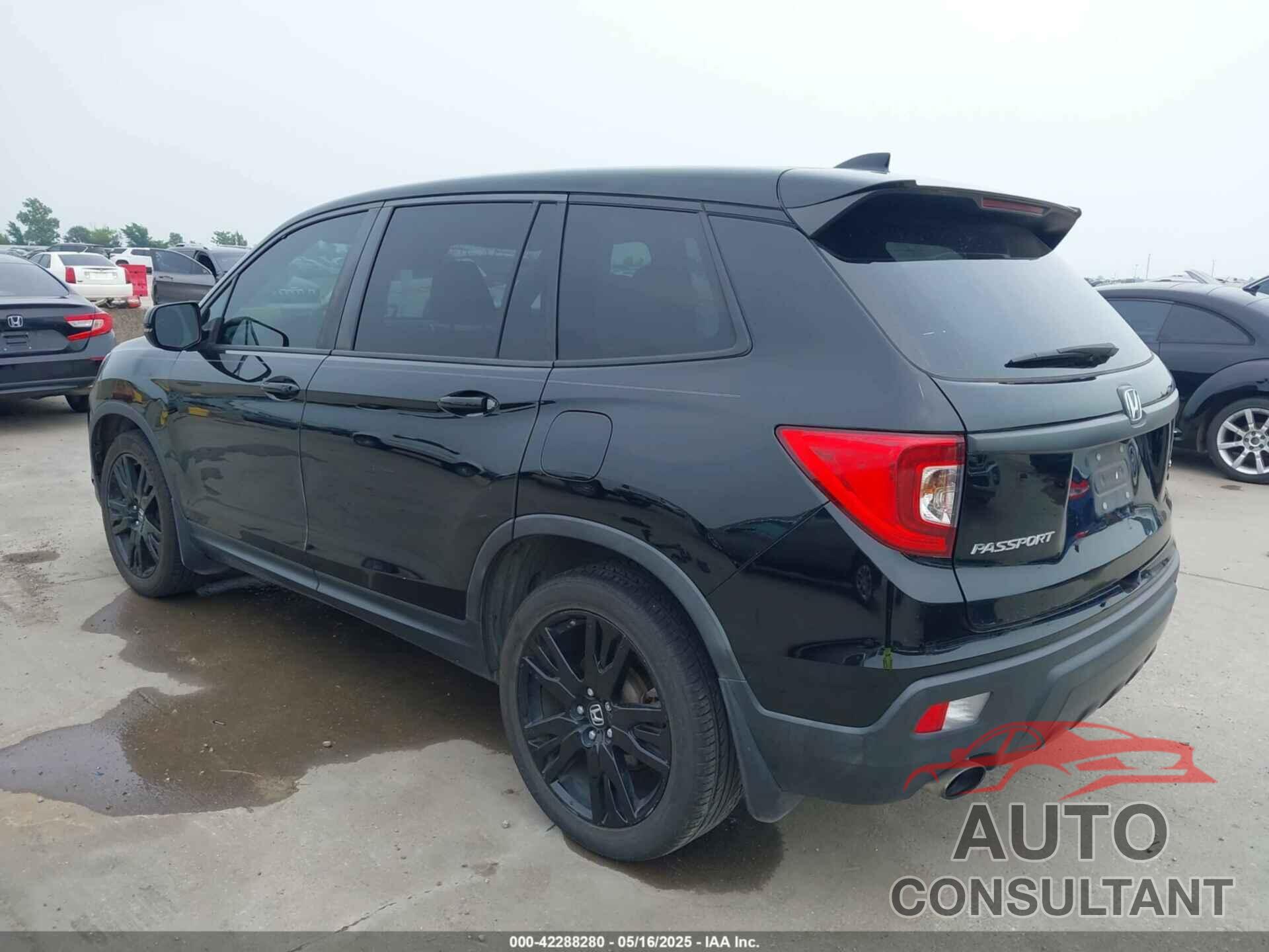 HONDA PASSPORT 2019 - 5FNYF7H25KB008597