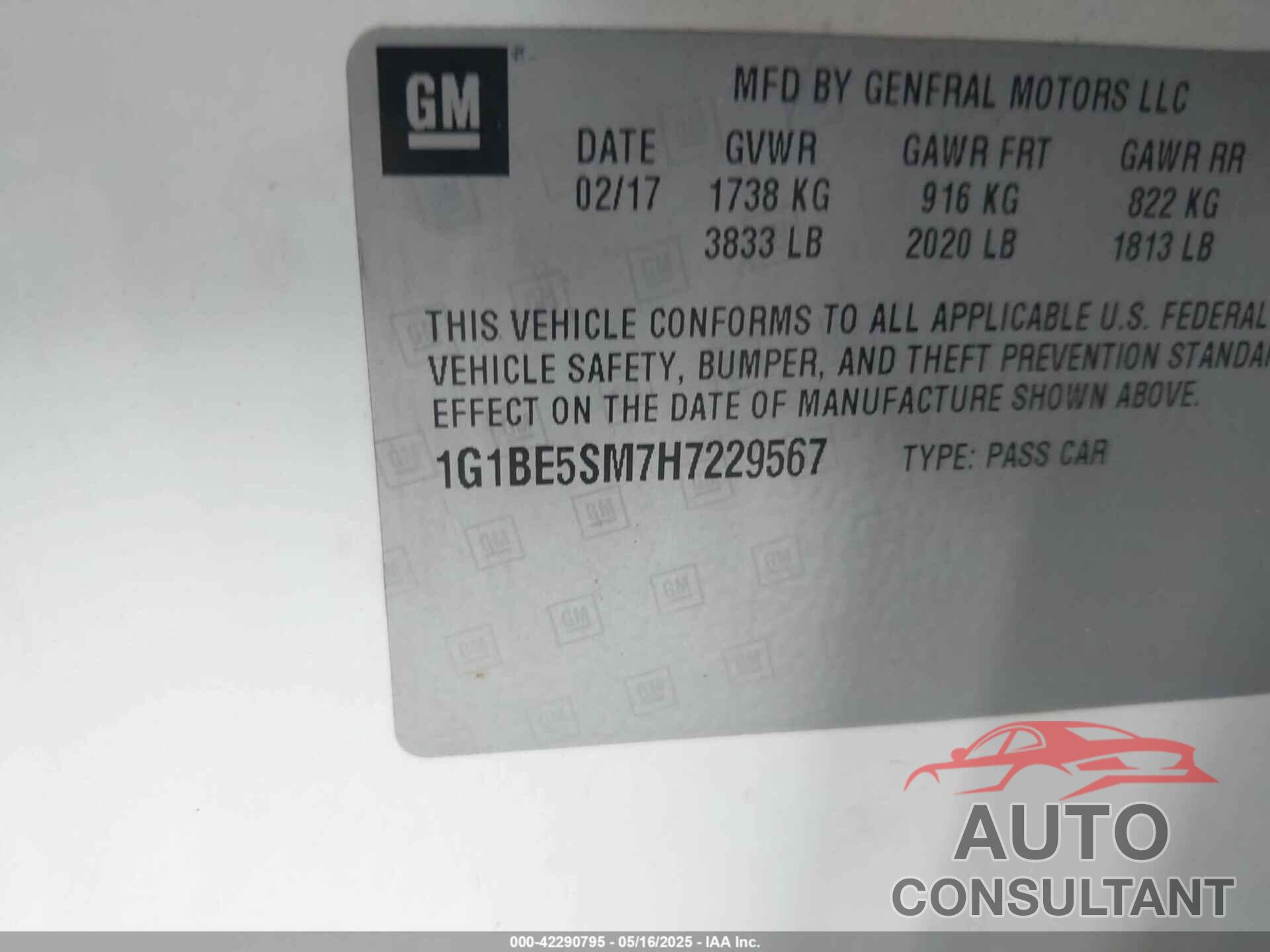 CHEVROLET CRUZE 2017 - 1G1BE5SM7H7229567