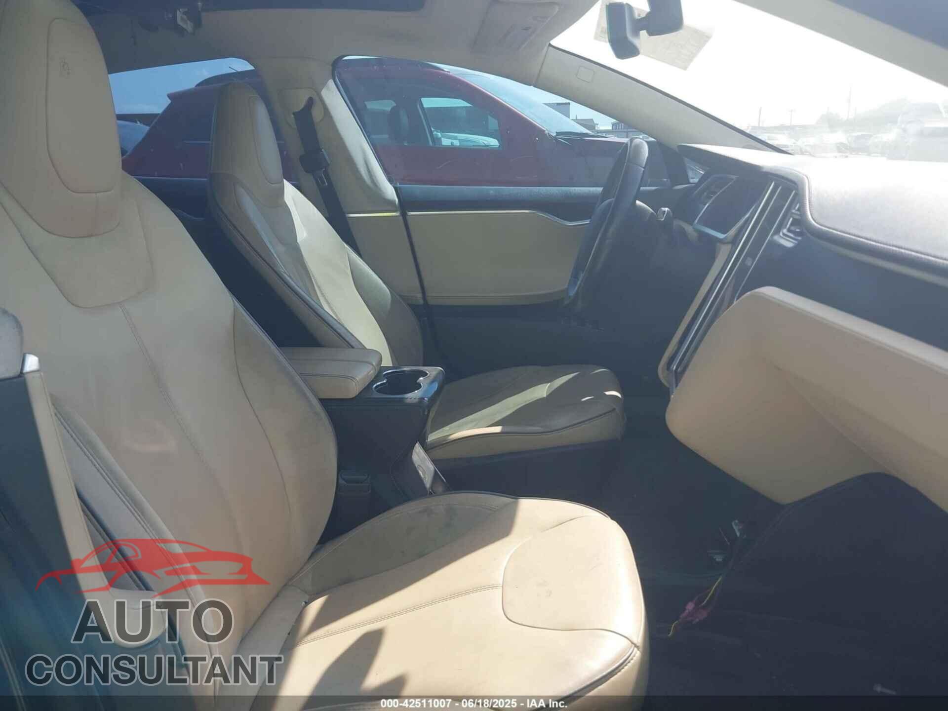 TESLA MODEL S 2013 - 5YJSA1CP7DFP25848