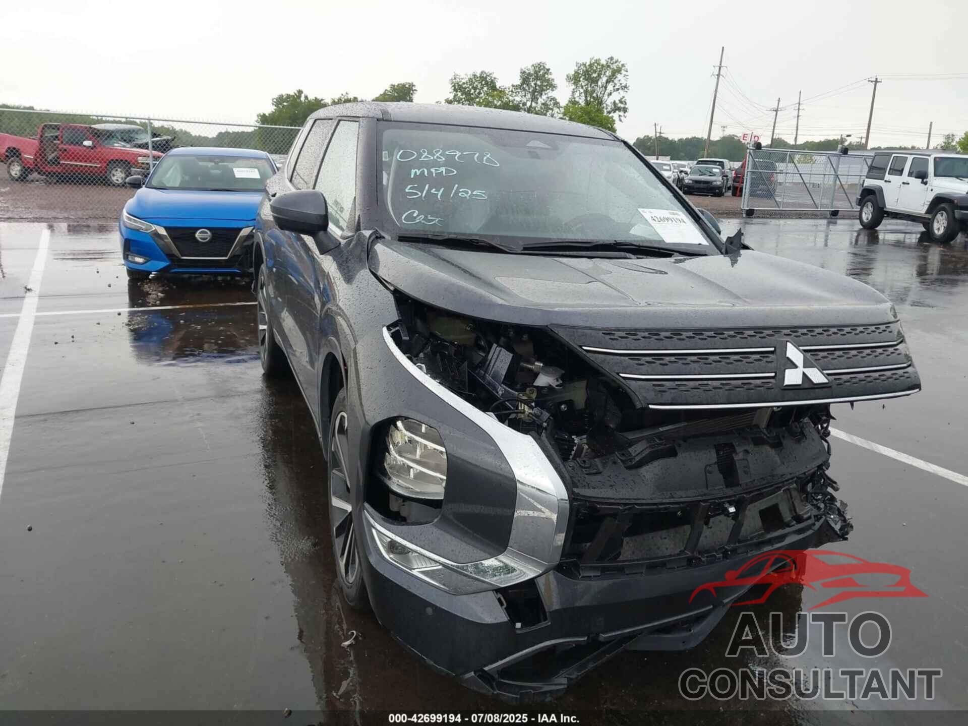 MITSUBISHI OUTLANDER 2024 - JA4J3VA85RZ088978
