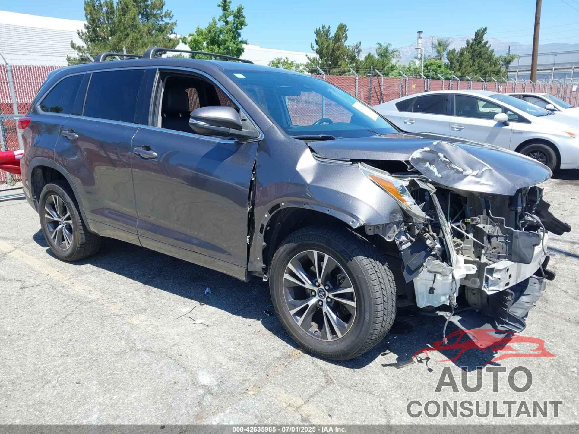 TOYOTA HIGHLANDER 2018 - 5TDZZRFH7JS250025