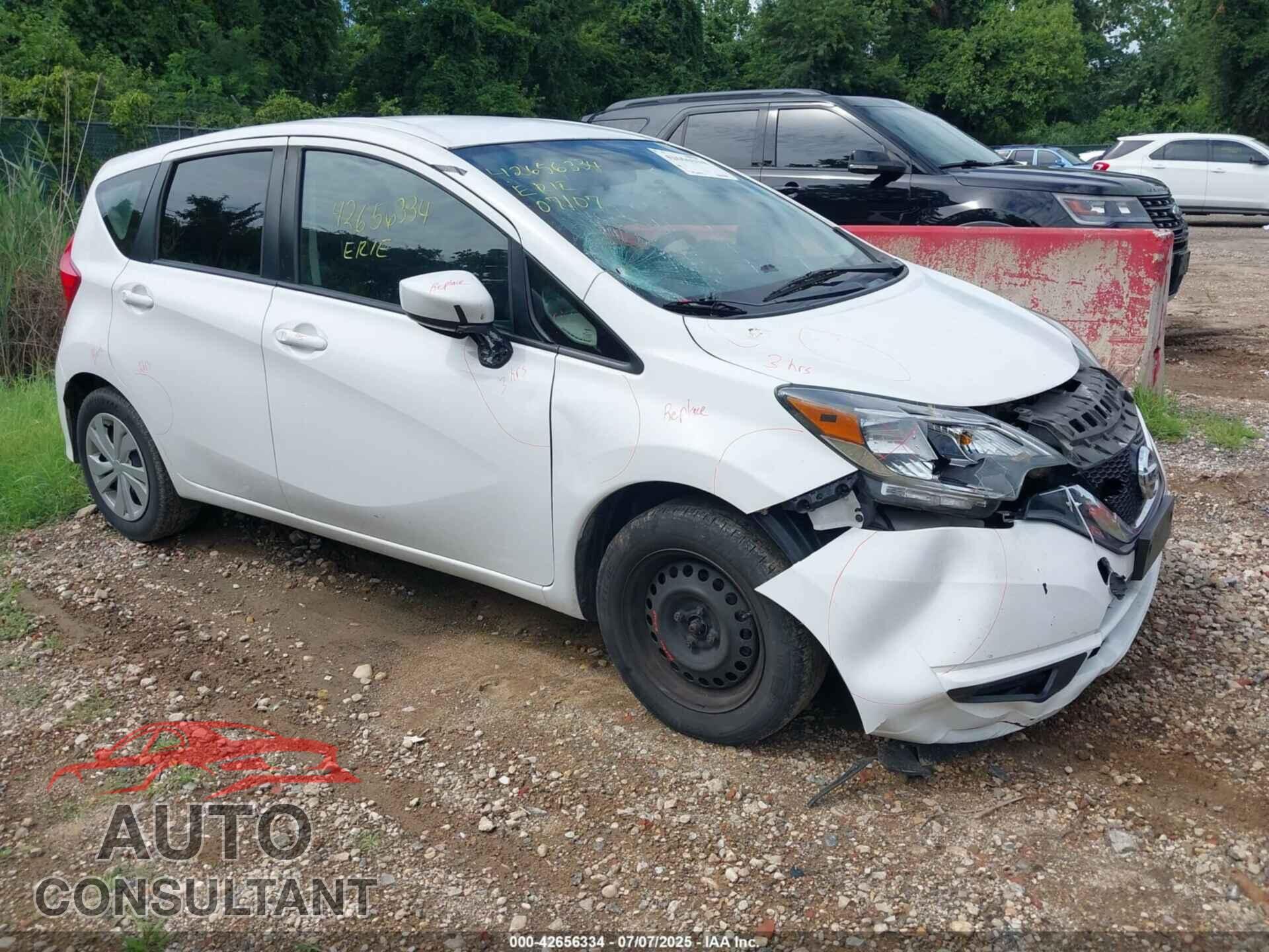 NISSAN VERSA NOTE 2017 - 3N1CE2CP8HL368575