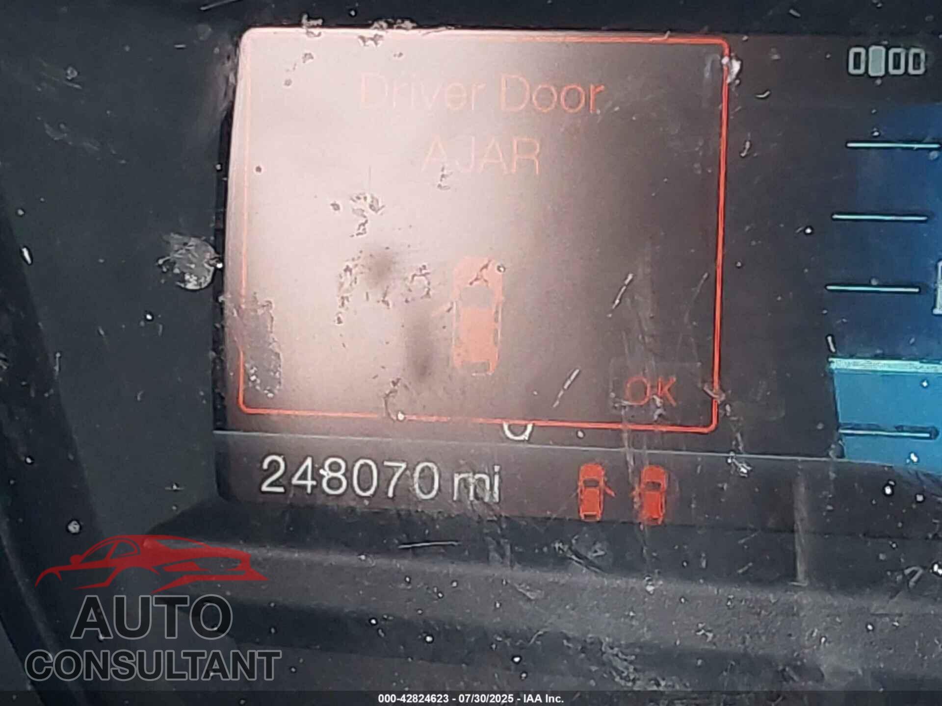 FORD EXPLORER 2011 - 1FMHK8F80BGA49892