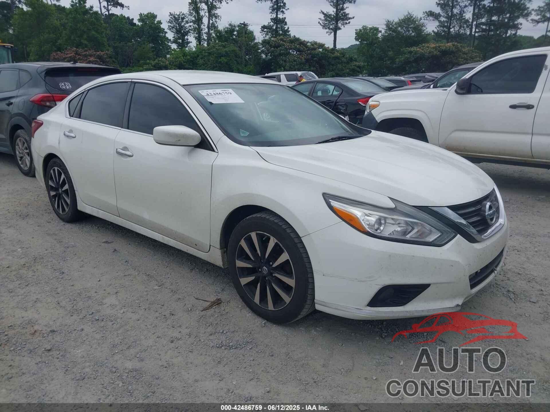 NISSAN ALTIMA 2018 - 1N4AL3AP3JC175292