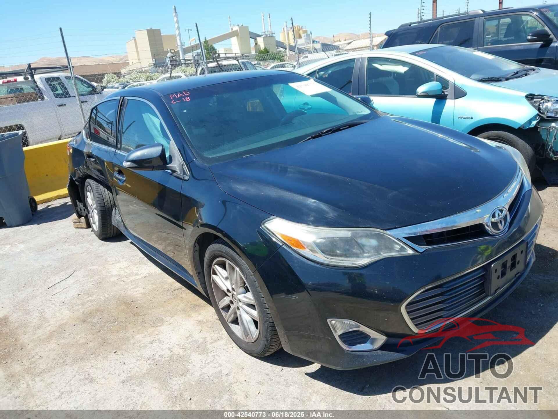 TOYOTA AVALON 2014 - 4T1BK1EB9EU097956