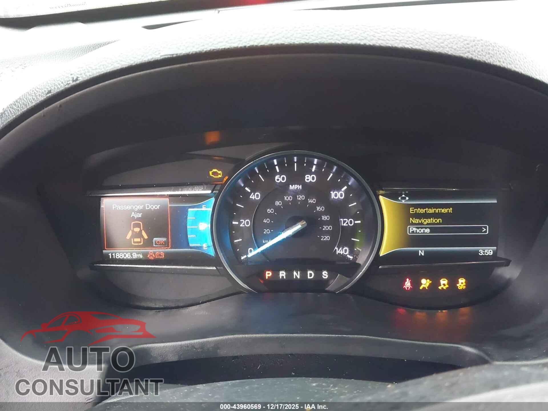 FORD EXPLORER 2018 - 1FM5K7D85JGB78340