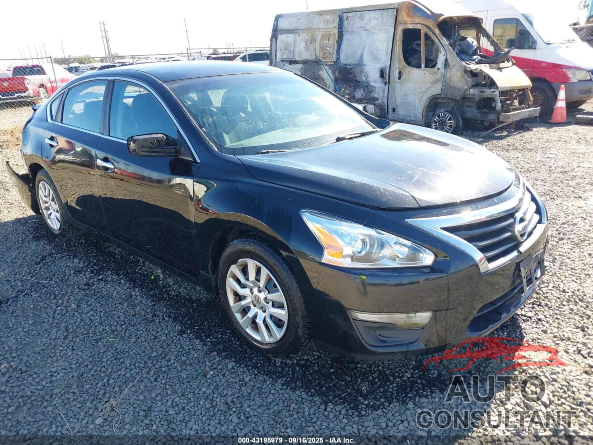 NISSAN ALTIMA 2015 - 1N4AL3AP3FC445340
