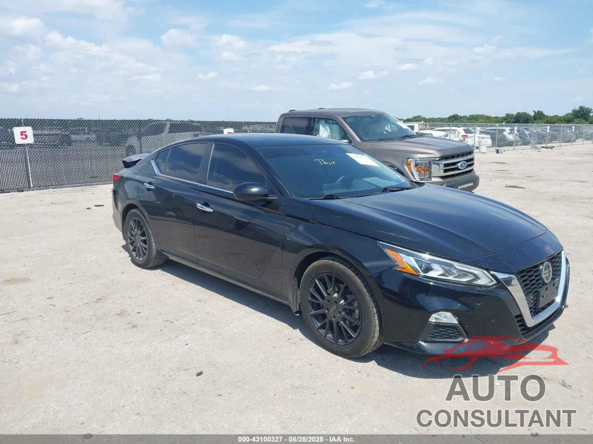NISSAN ALTIMA 2022 - 1N4BL4DV9NN383014