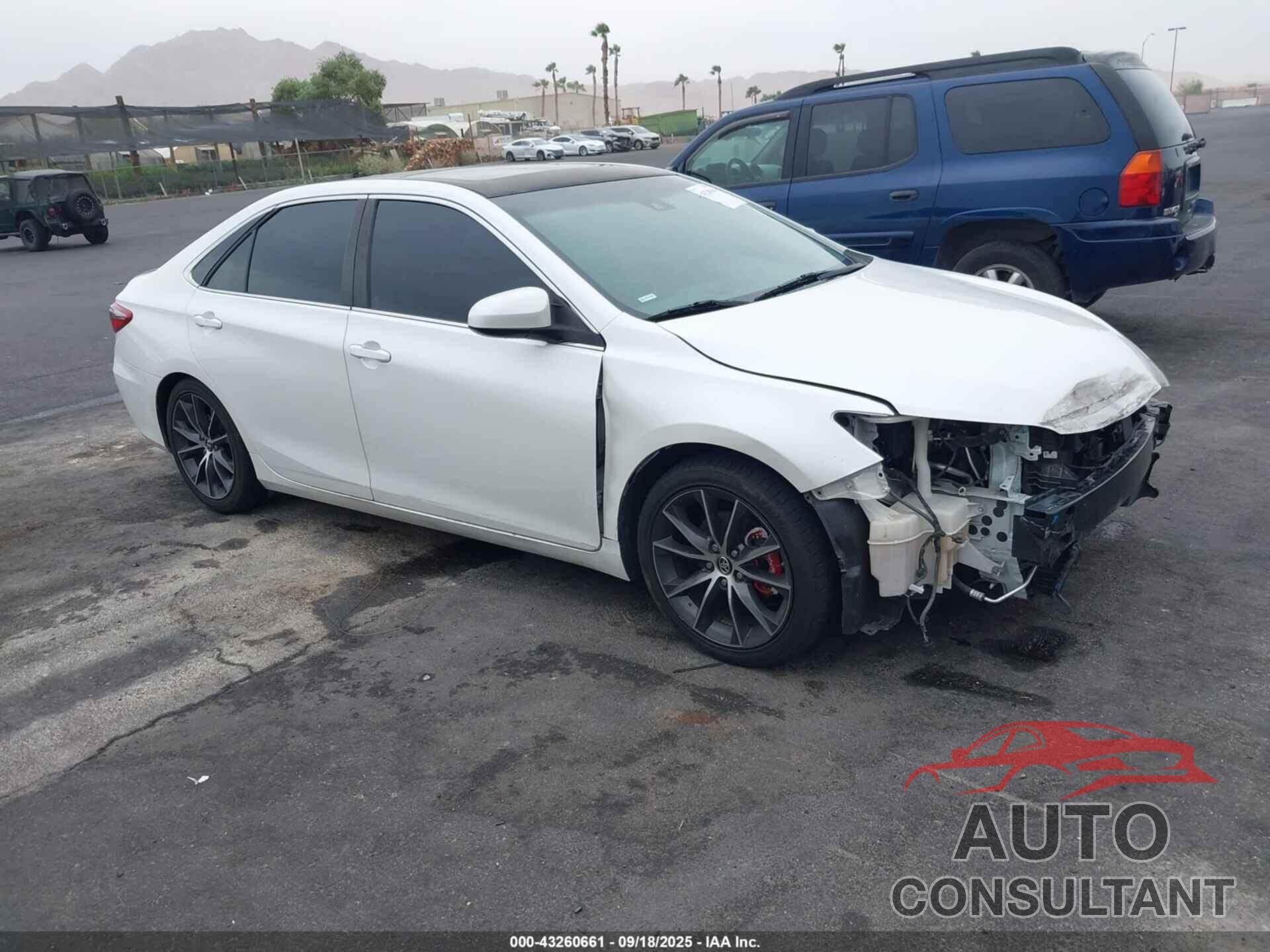 TOYOTA CAMRY 2015 - 4T1BK1FKXFU557478