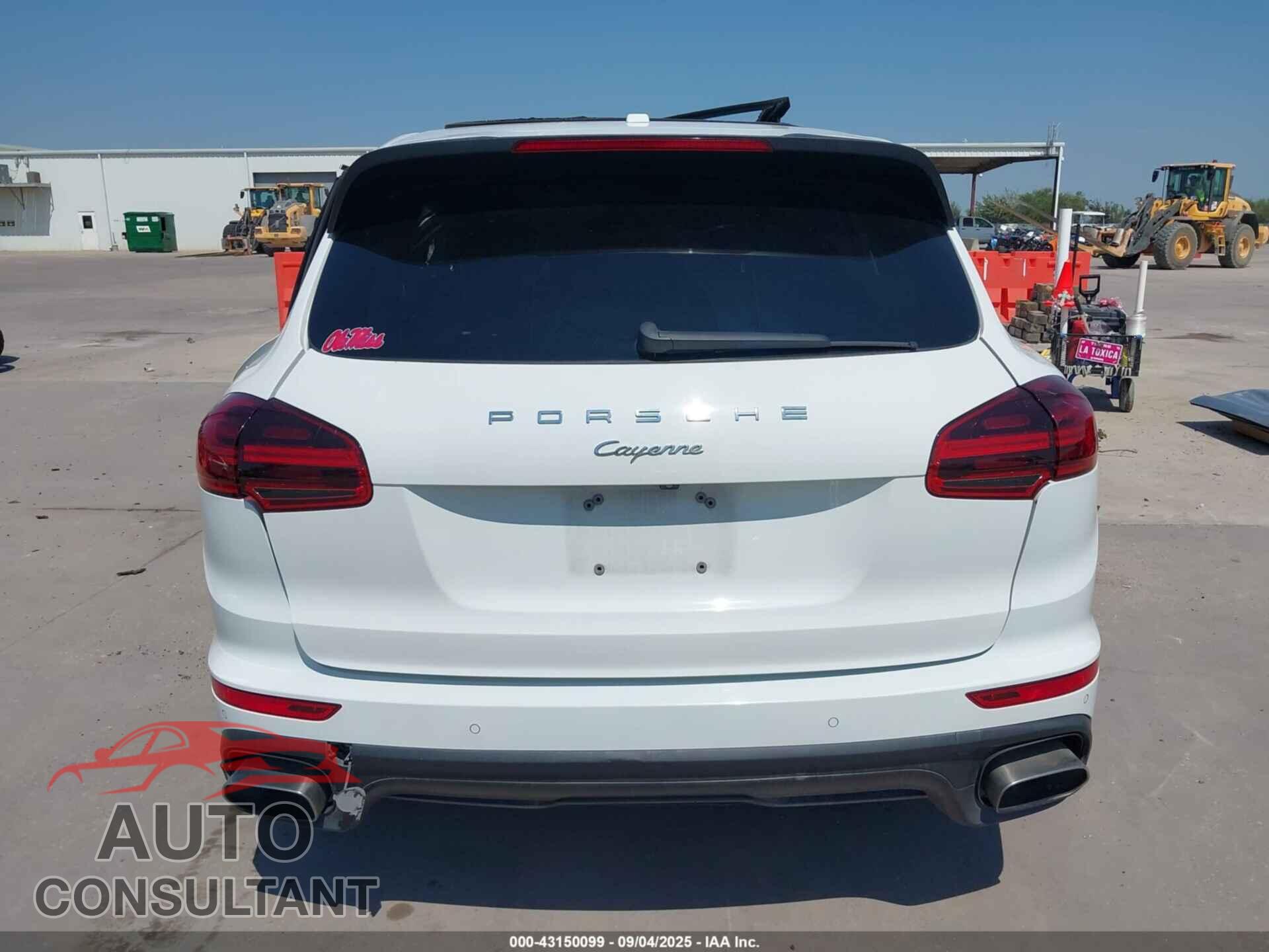 PORSCHE CAYENNE 2016 - WP1AA2A26GLA09094