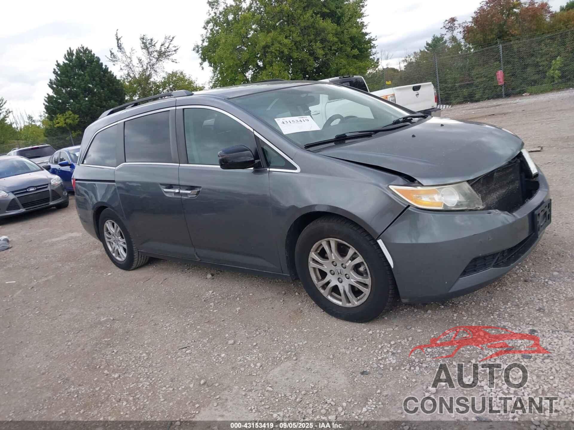 HONDA ODYSSEY 2013 - 5FNRL5H4XDB009329