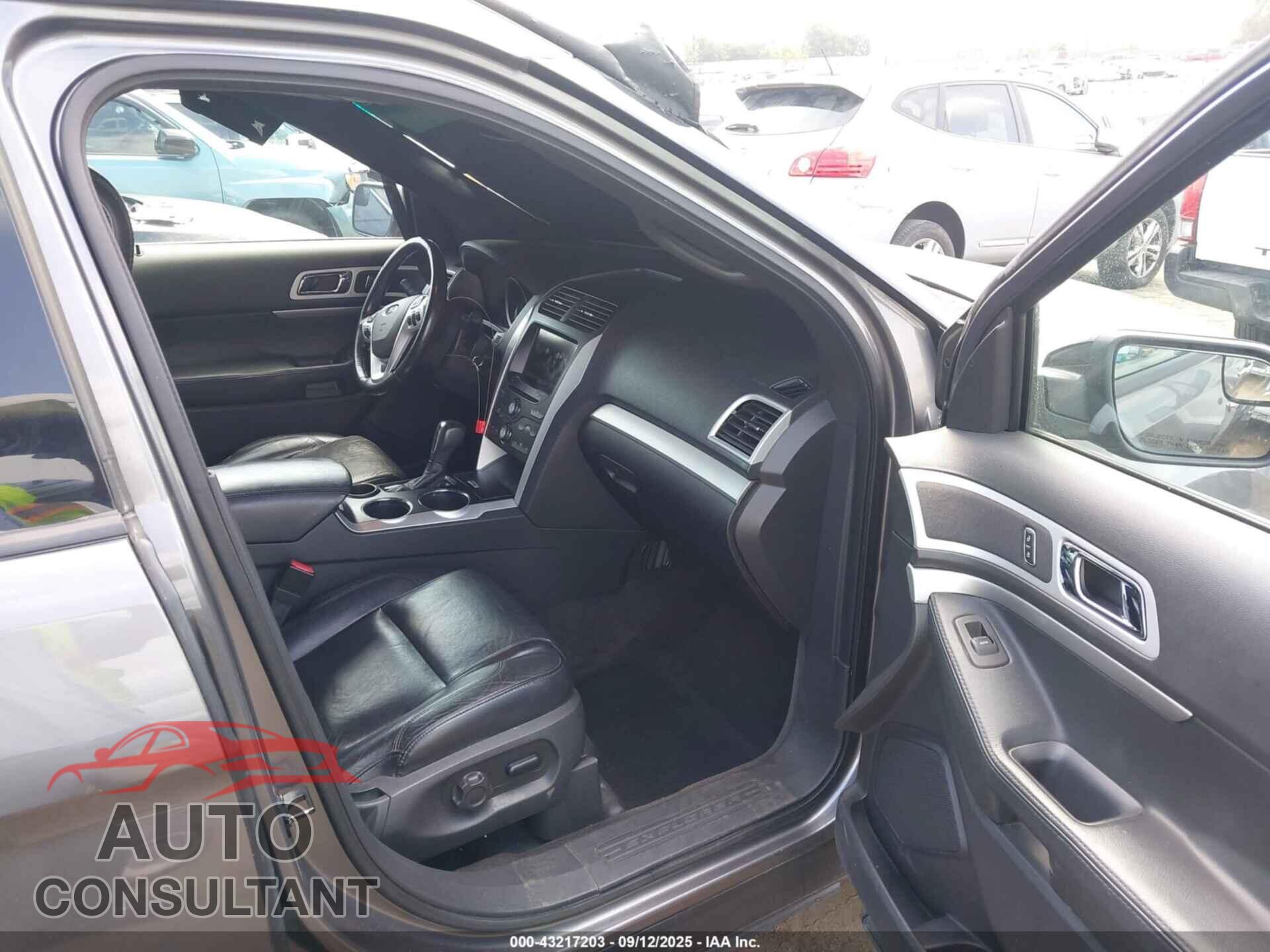 FORD EXPLORER 2012 - 1FMHK7D83CGA60755