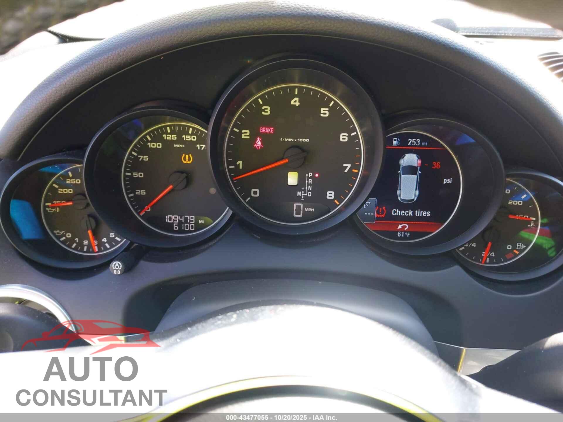 PORSCHE CAYENNE 2016 - WP1AA2A29GLA01362