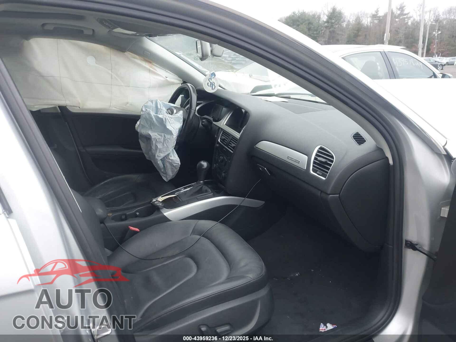 AUDI A4 2012 - WAUFFAFL9CA031212