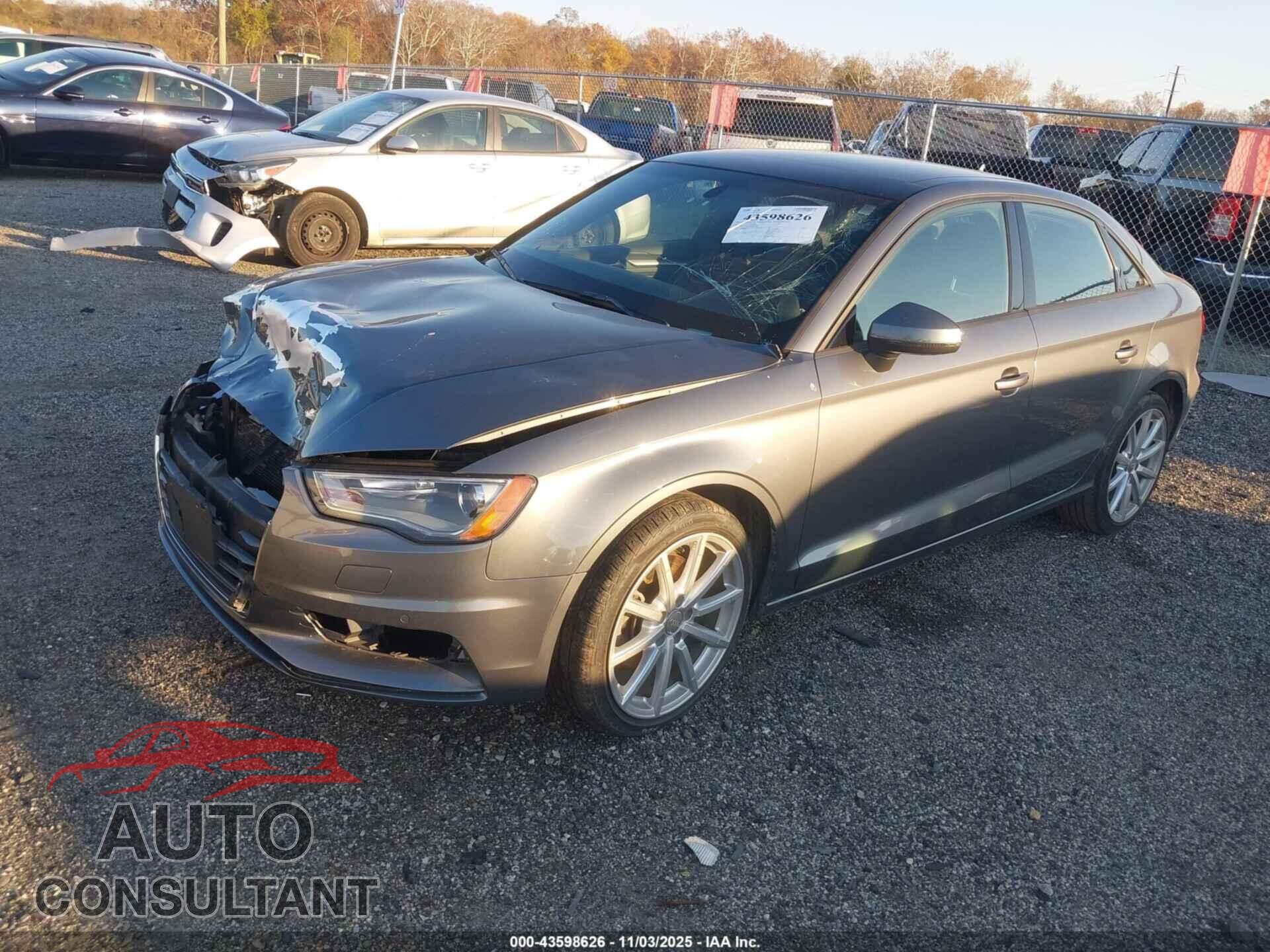 AUDI A3 2015 - WAUBFGFF0F1077589