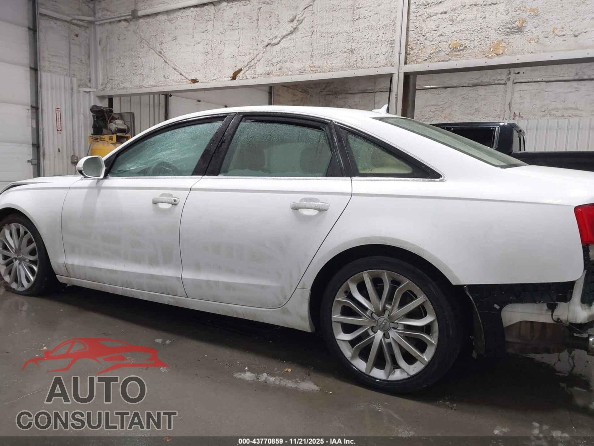 AUDI A6 2014 - WAUGFAFC4EN076512