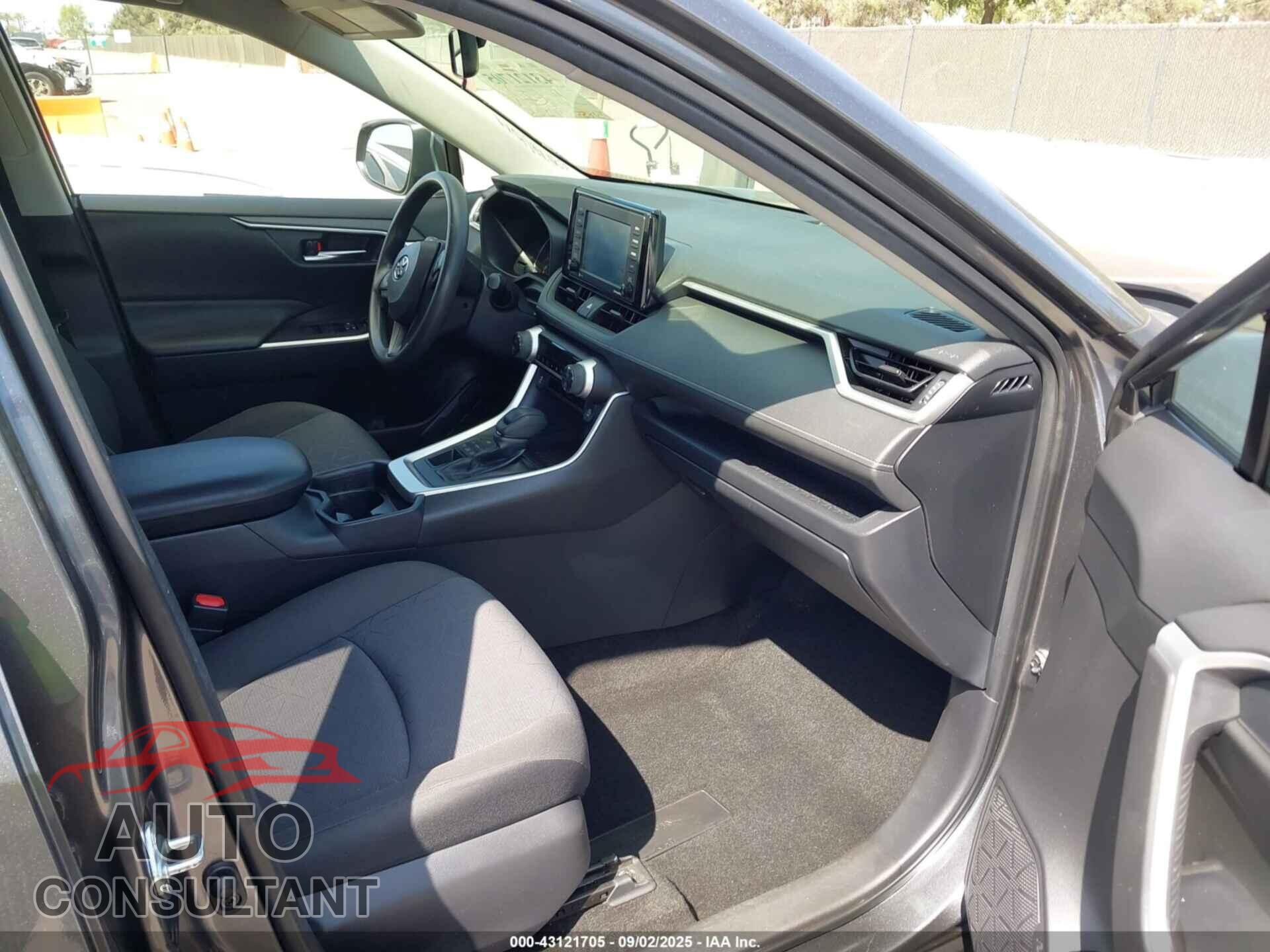 TOYOTA RAV4 2020 - JTMP1RFV1LD061292