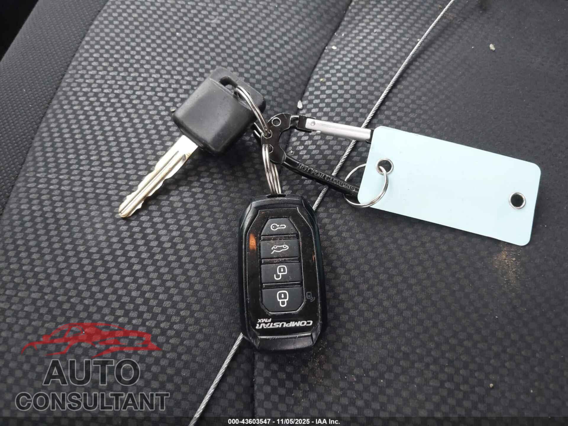 NISSAN ROGUE SELECT 2015 - JN8AS5MVXFW758875