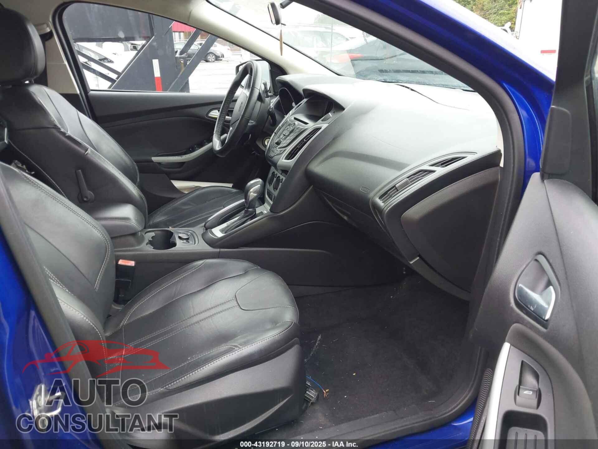 FORD FOCUS 2013 - 1FADP3K26DL104841