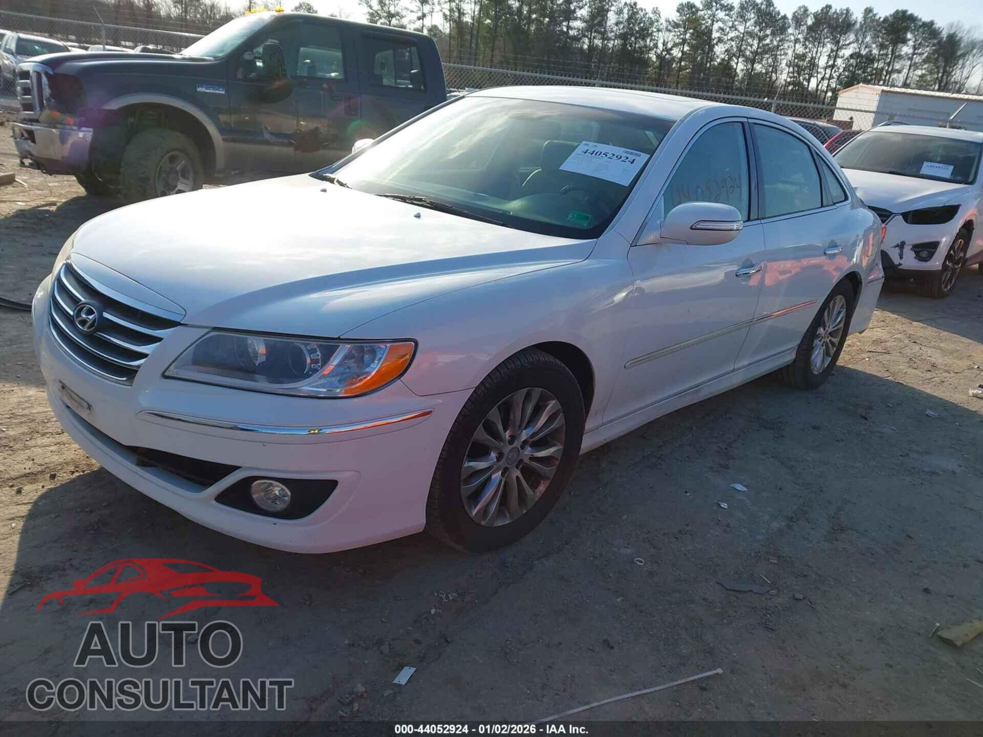 HYUNDAI AZERA 2011 - KMHFC4DFXBA537247