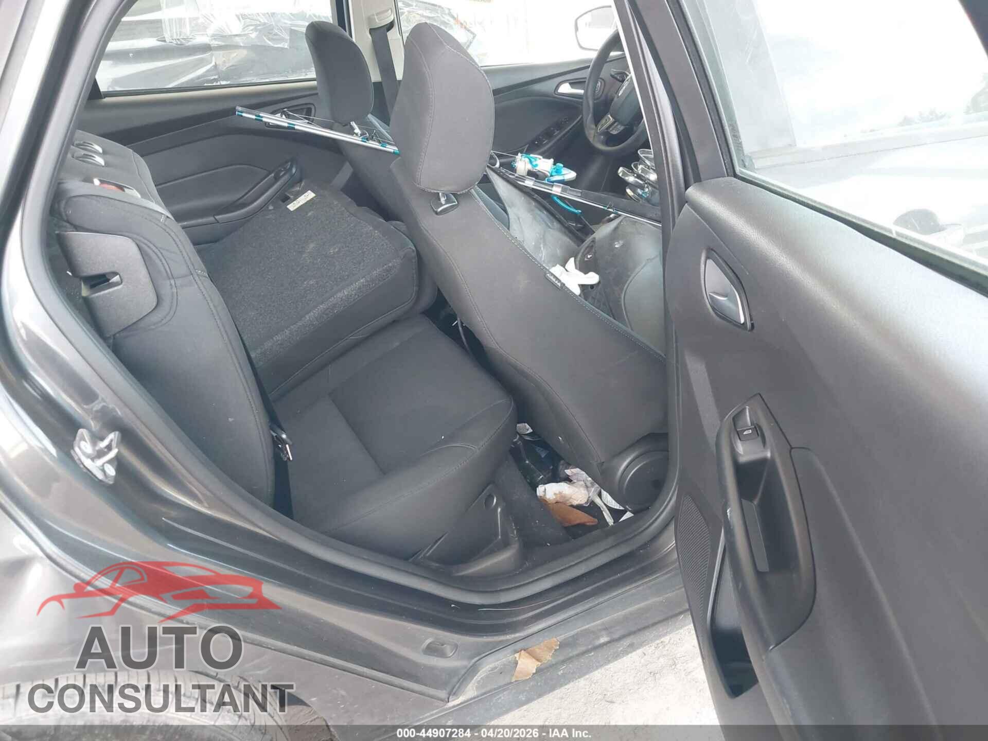 FORD FOCUS 2017 - 1FADP3FE1HL254026