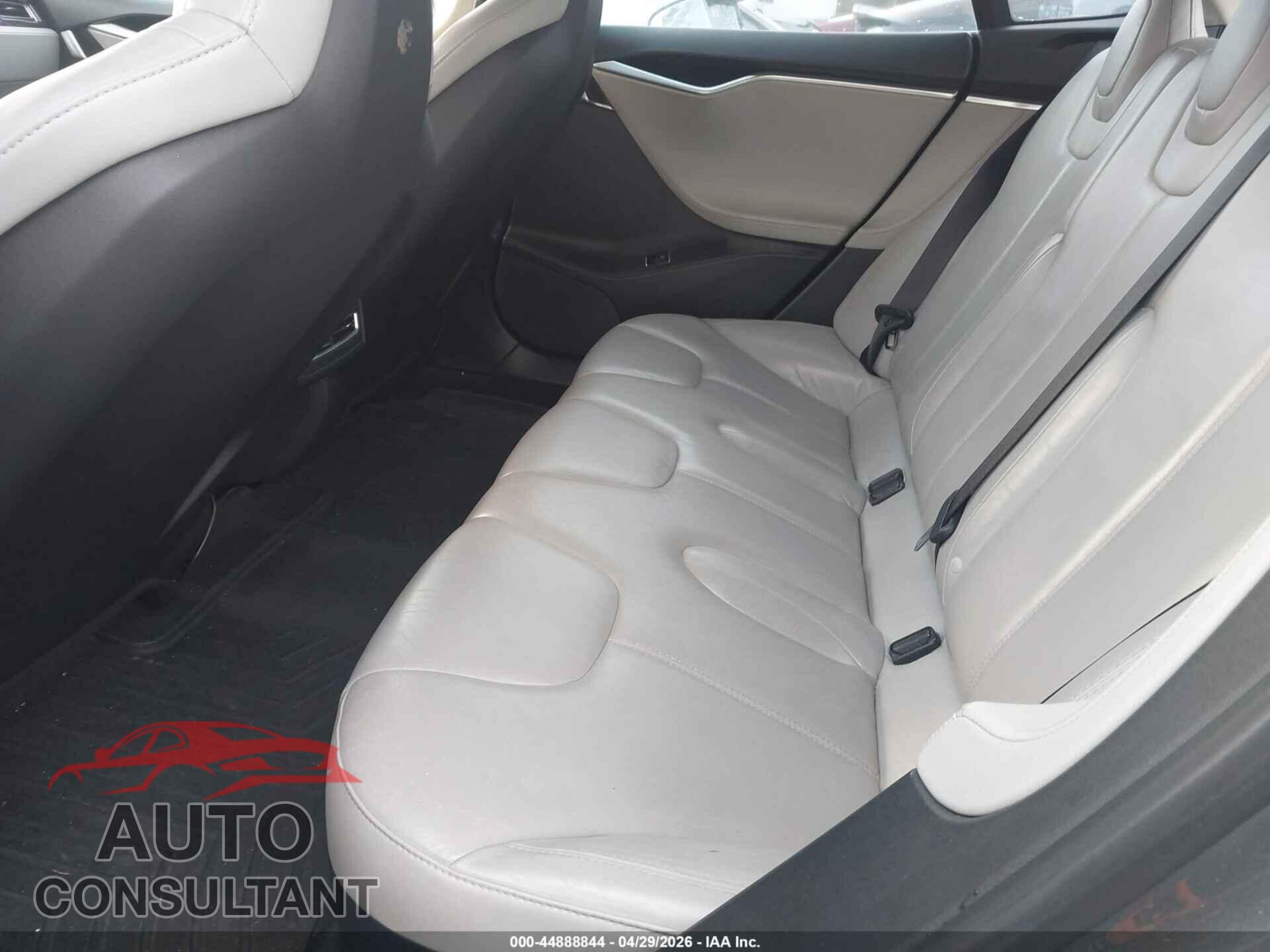 TESLA MODEL S 2014 - 5YJSA1H17EFP40517