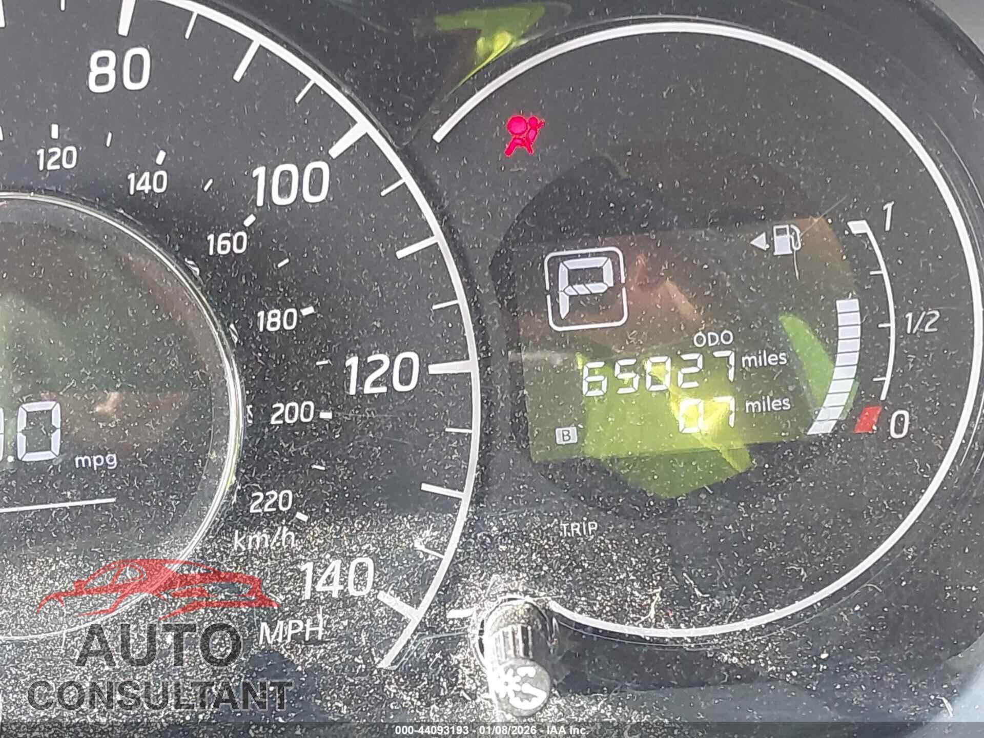 NISSAN VERSA NOTE 2019 - 3N1CE2CP3KL354820