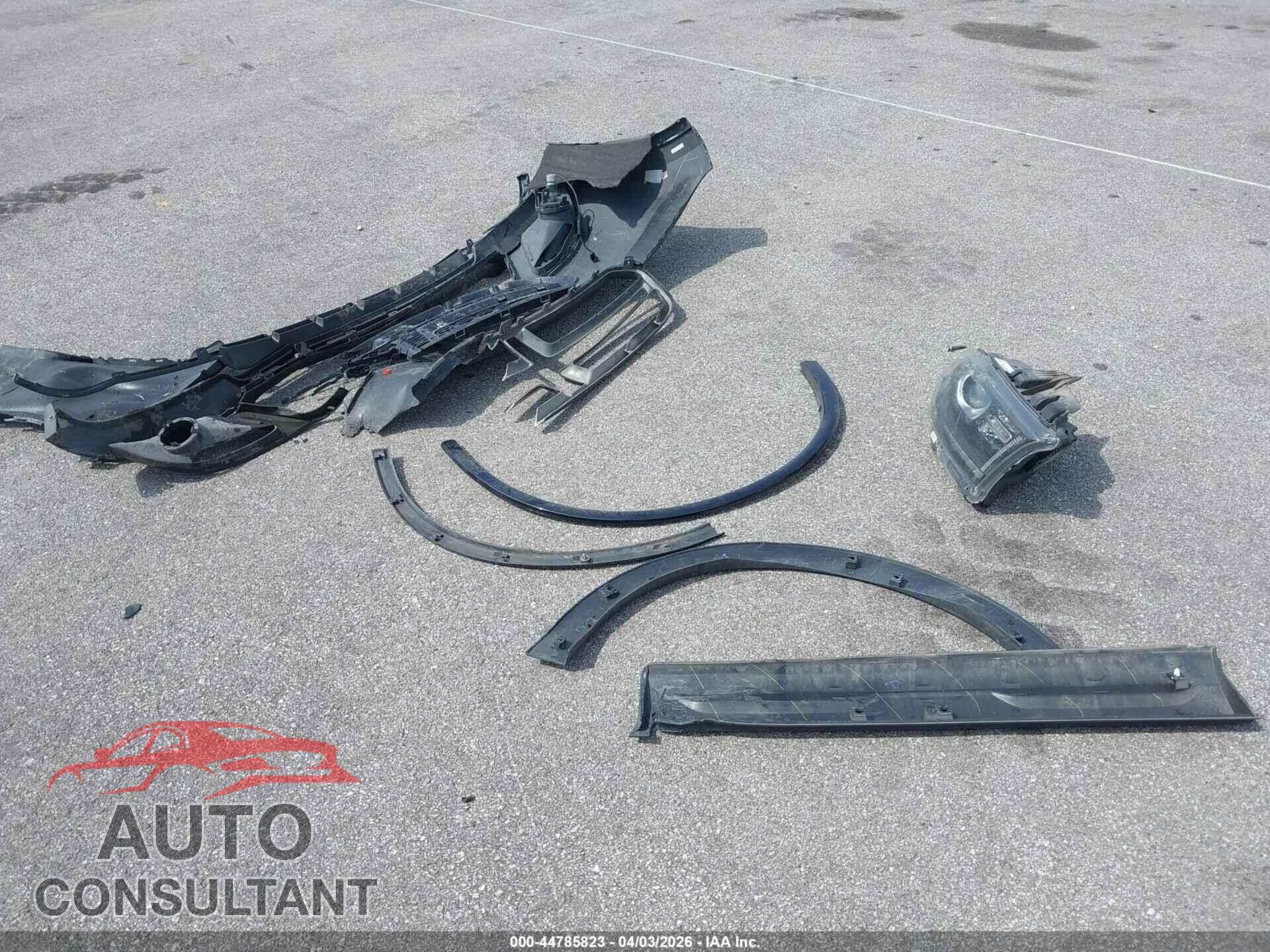 DODGE DURANGO 2015 - 1C4SDJCT8FC843220