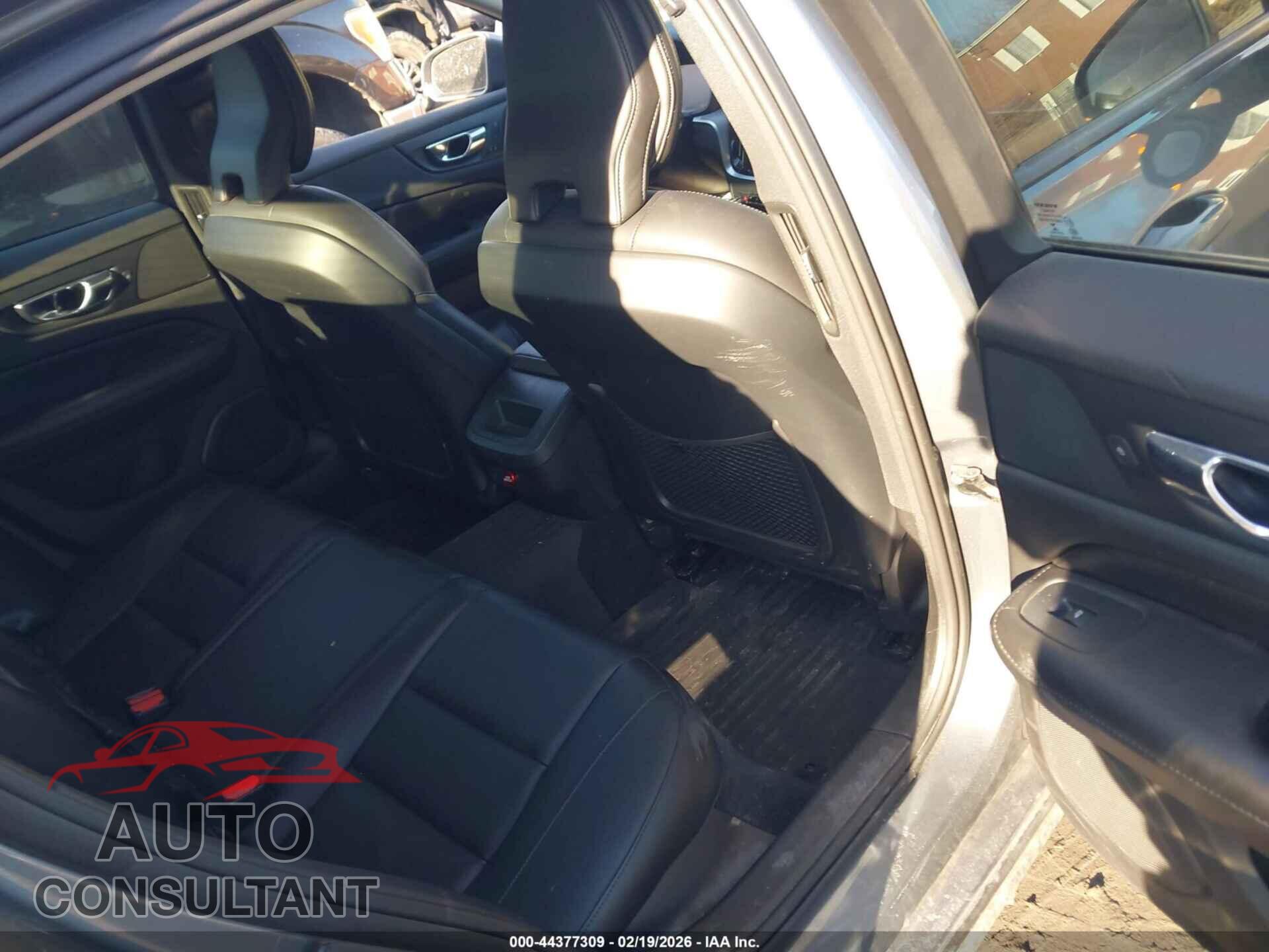 VOLVO S60 2020 - 7JR102FK8LG037142