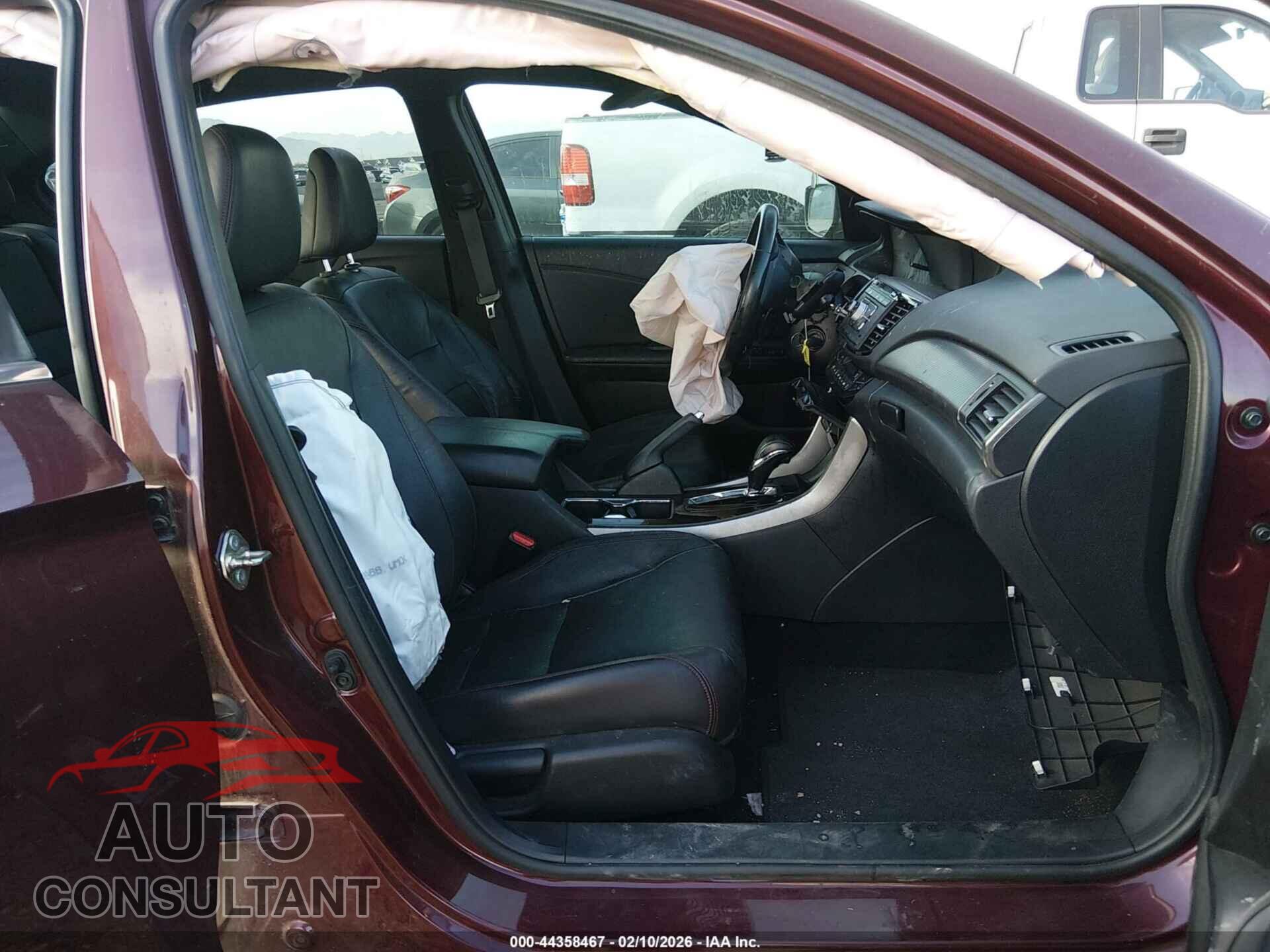 HONDA ACCORD 2017 - 1HGCR2F11HA156781